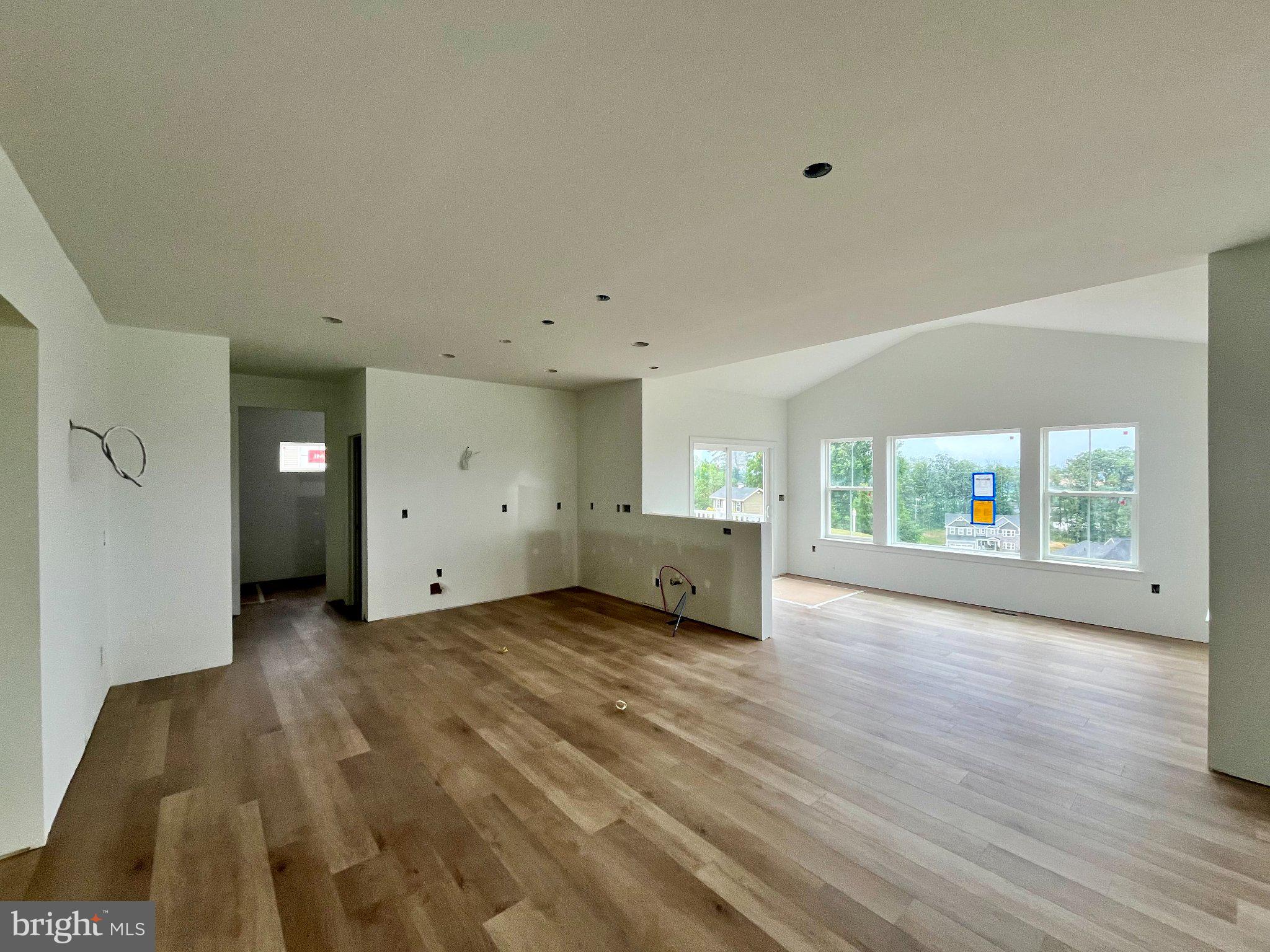 SPRING FORGE - Residential