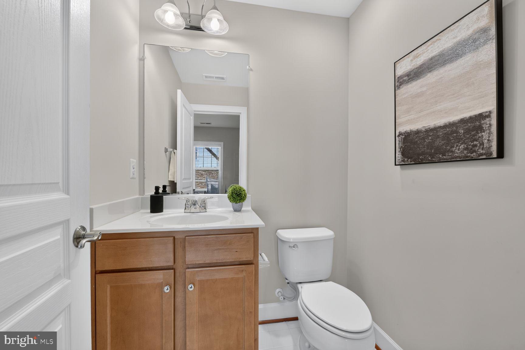 OAKTON EAST - Residential