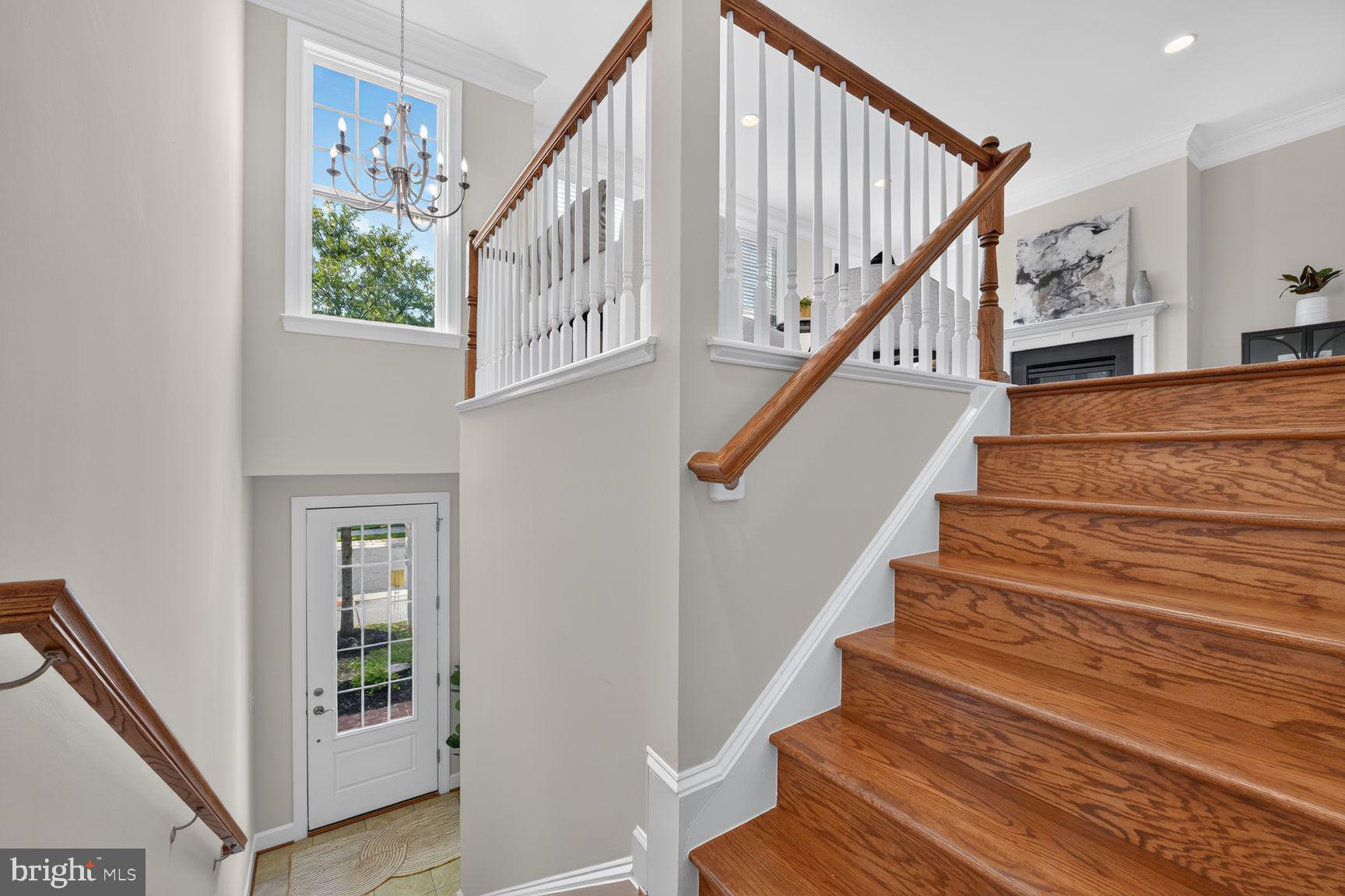 OAKTON EAST - Residential