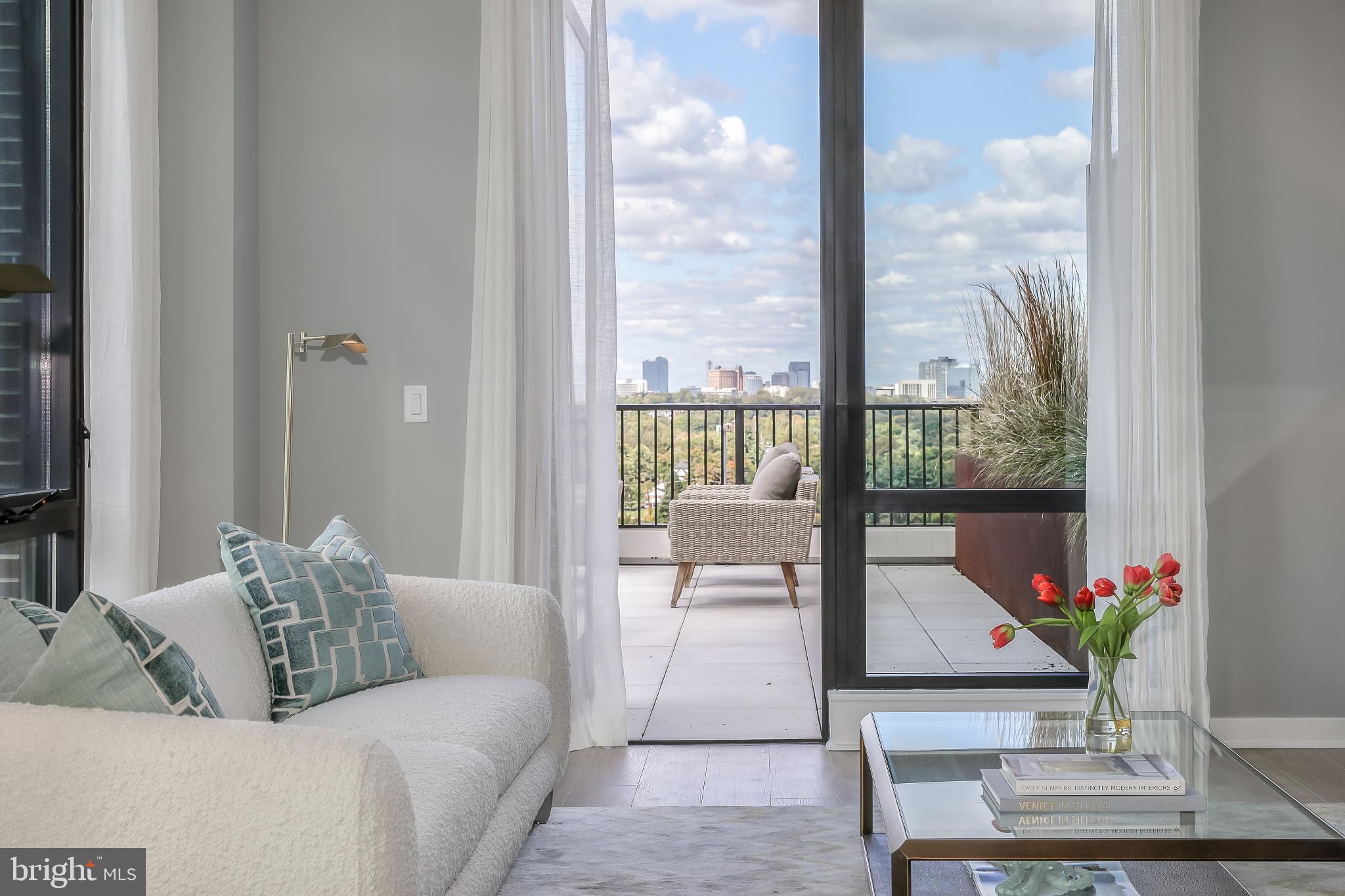 FALLS CHURCH CITY - Residential