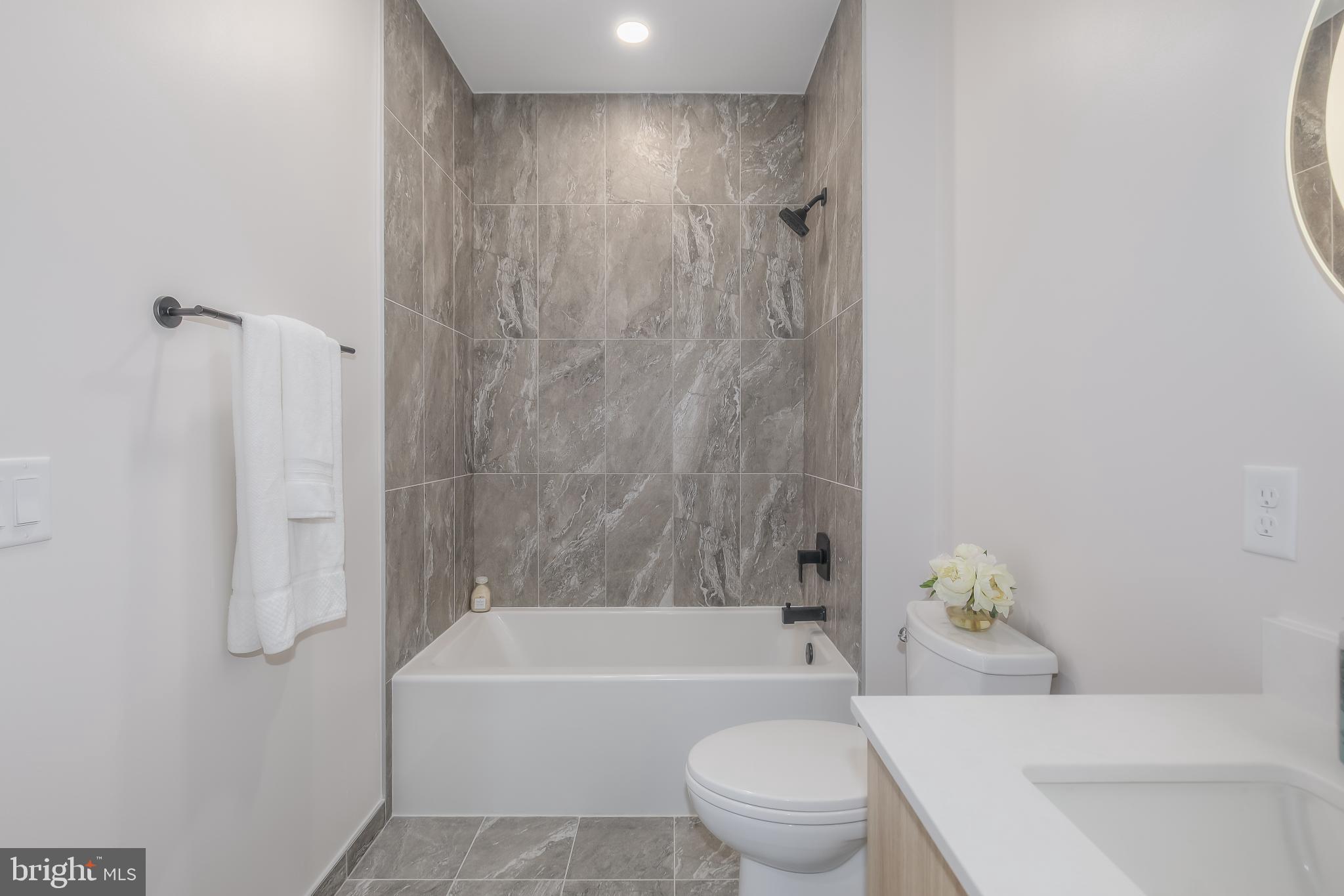 FALLS CHURCH CITY - Residential