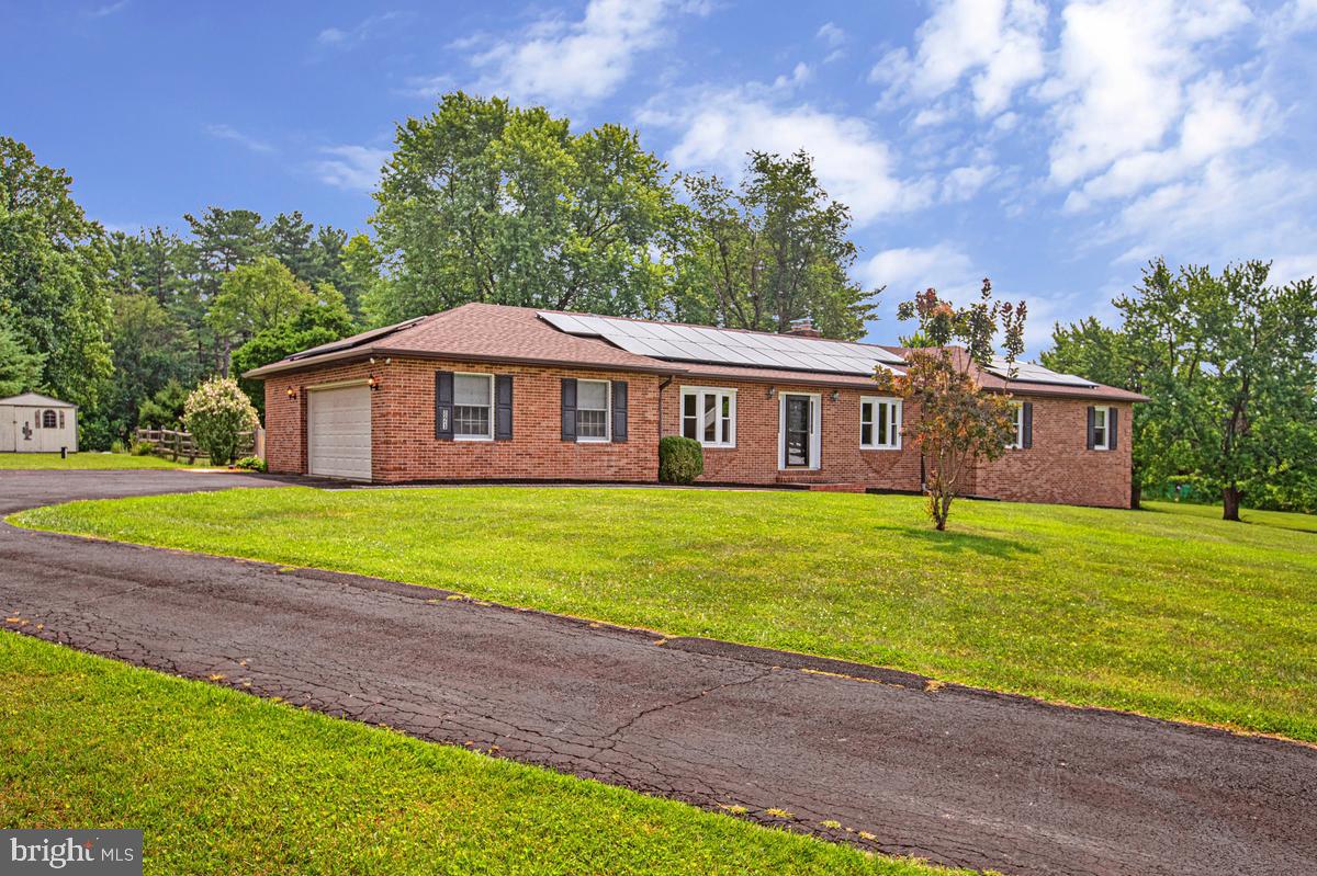 PADONIA CROSSING - Residential