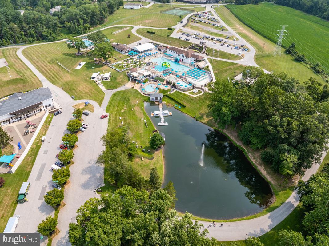 PADONIA CROSSING - Residential