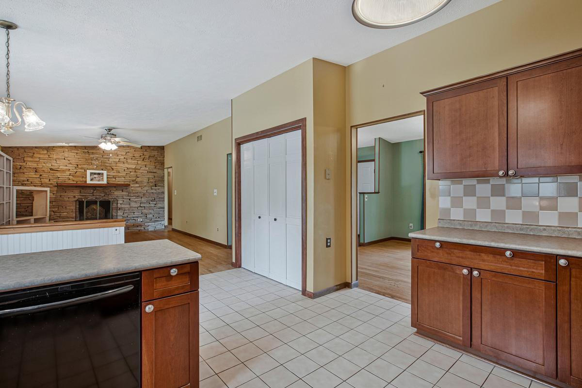 PADONIA CROSSING - Residential