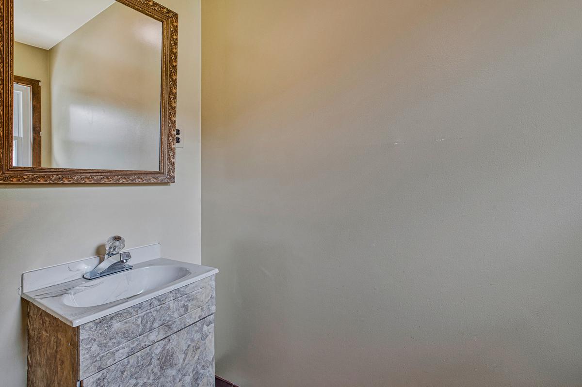 PADONIA CROSSING - Residential