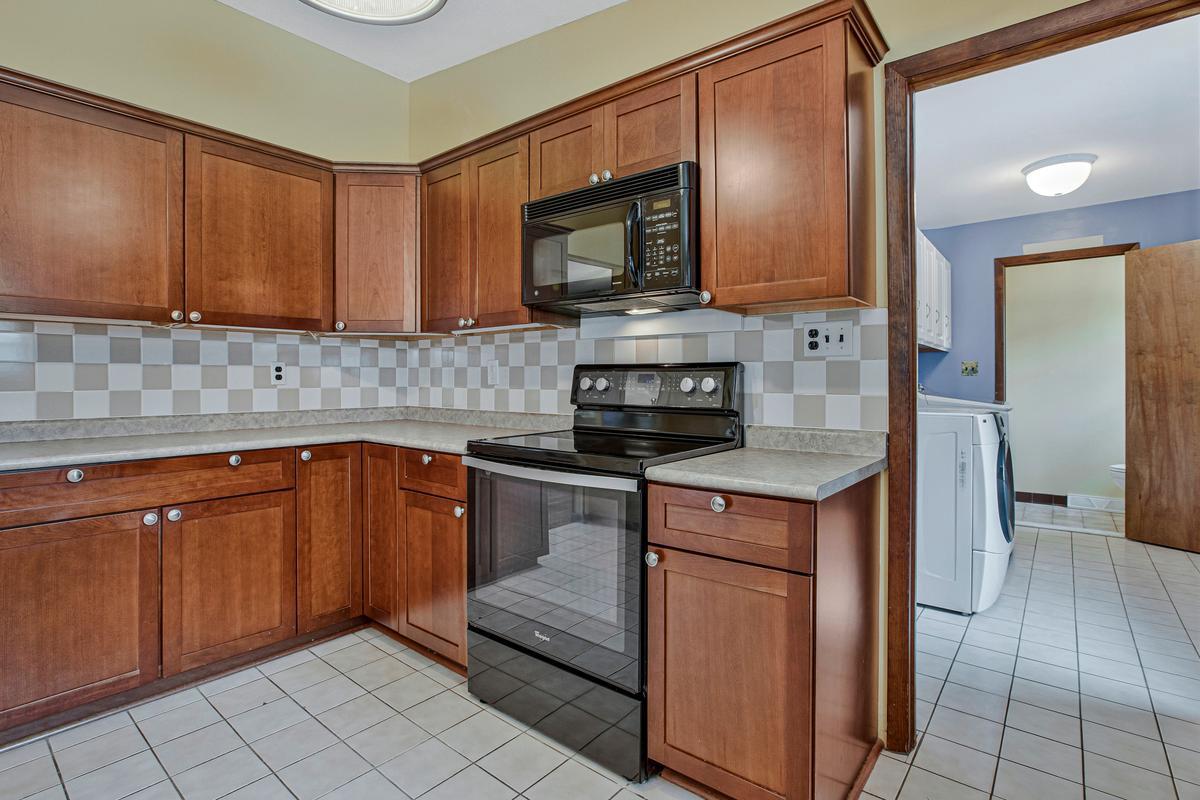 PADONIA CROSSING - Residential