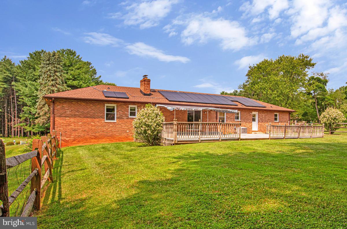 PADONIA CROSSING - Residential