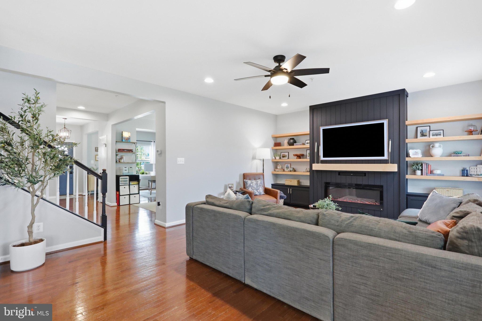 WESTFIELDS - Residential