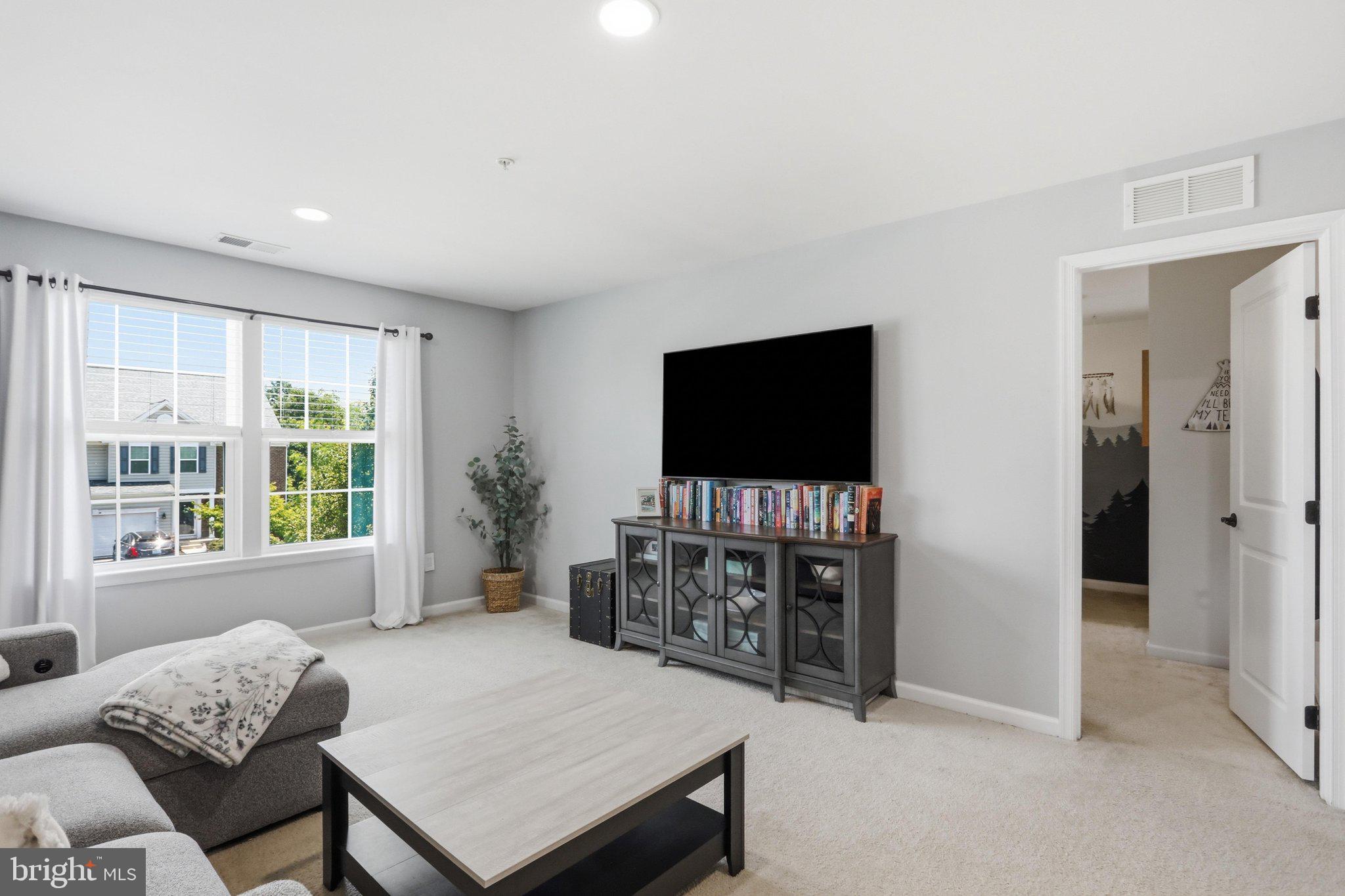 WESTFIELDS - Residential