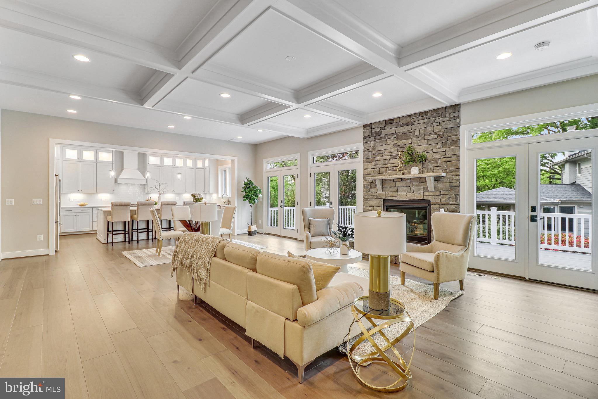 PIMMIT HILLS - Residential