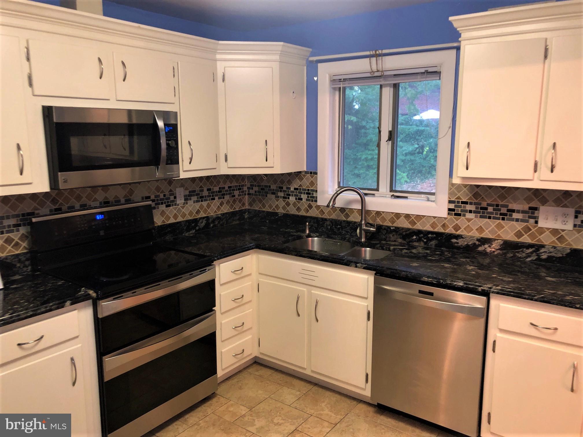 ROCK CREEK FOREST - Residential Lease