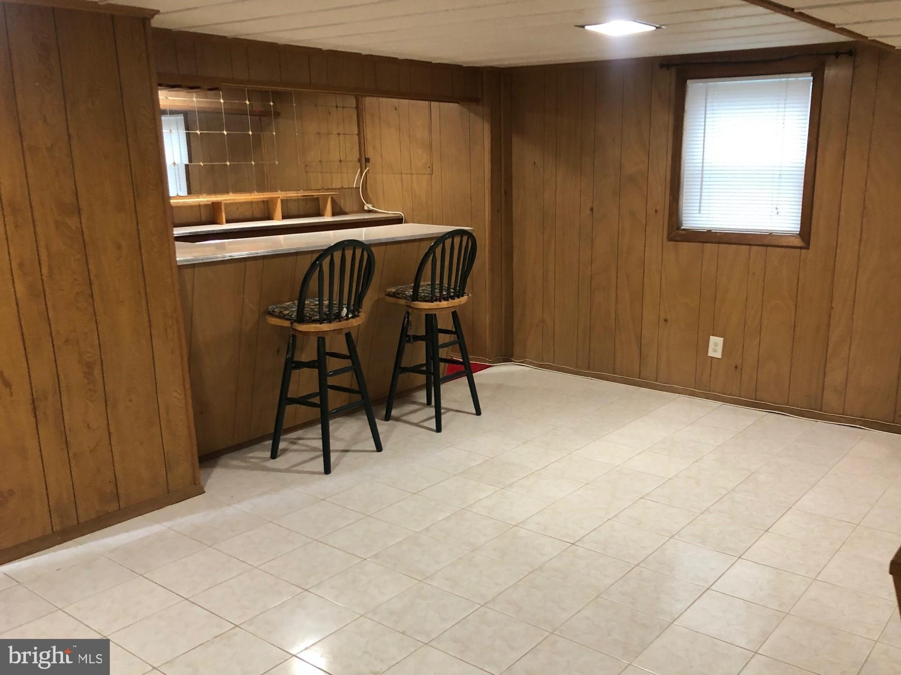 ROCK CREEK FOREST - Residential Lease