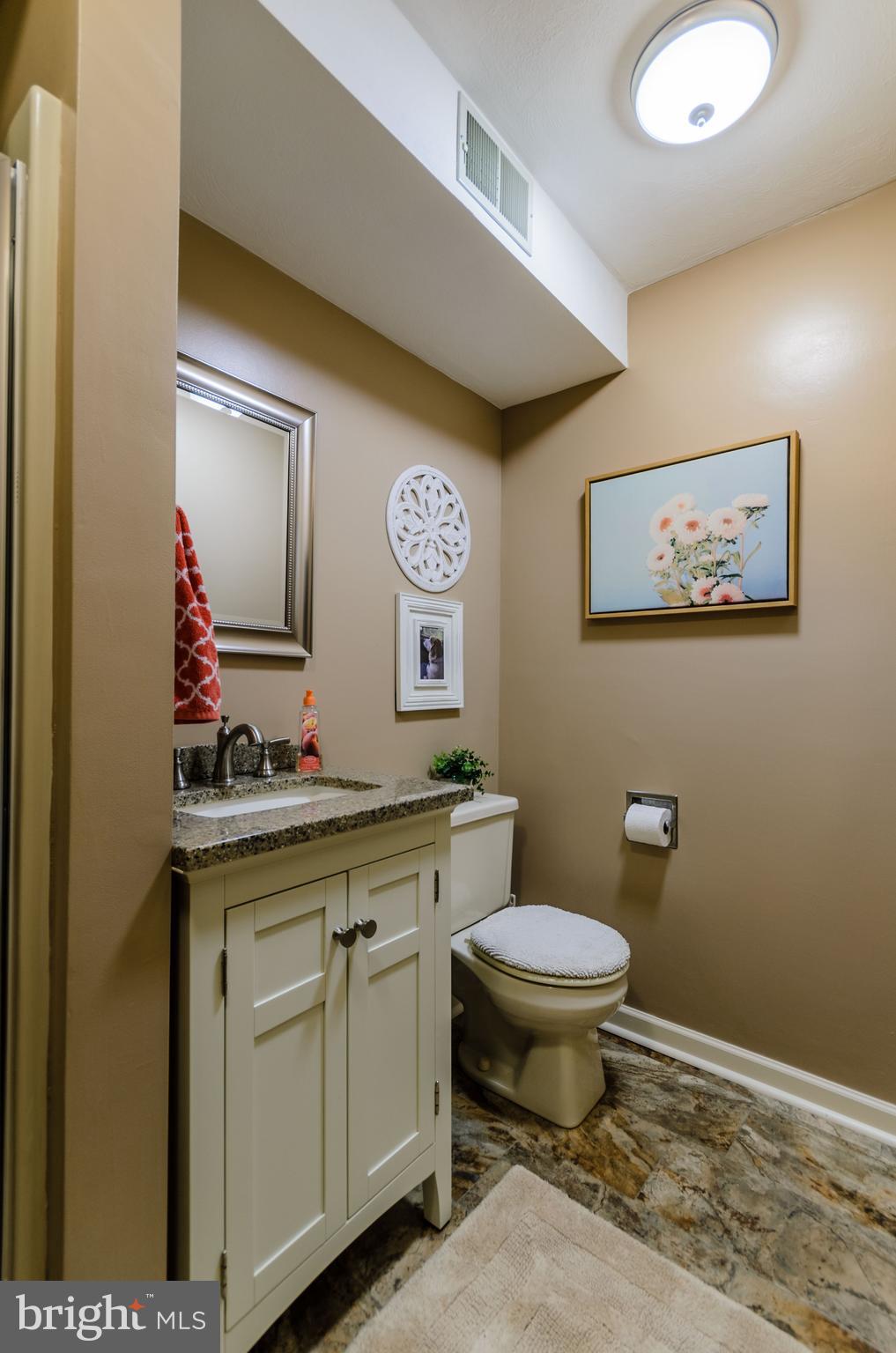 WESTLYN CONDOS - Residential