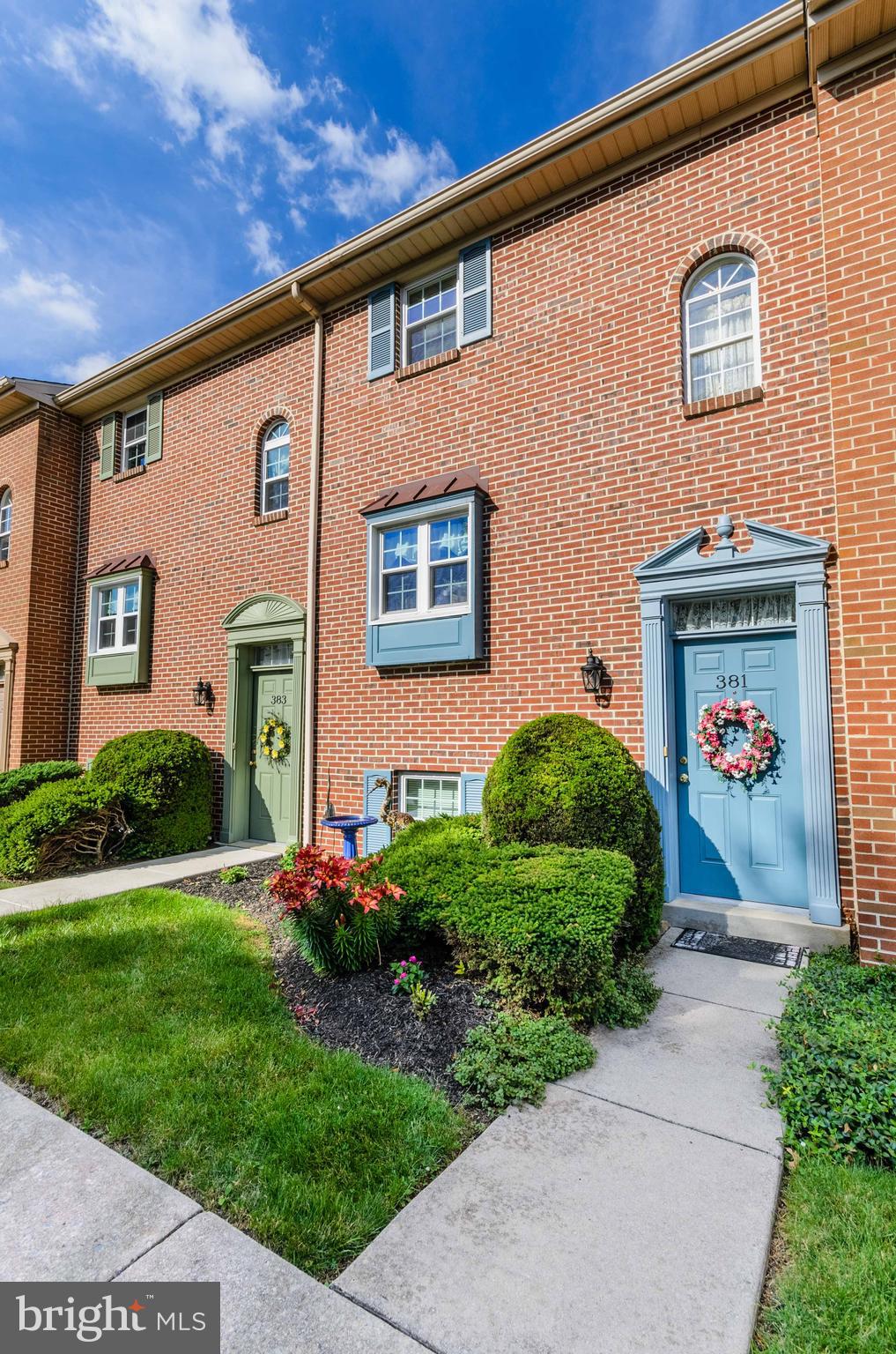 Make the move today to the best of easy living in this immaculate well maintained Westlyn condo! Beautiful updated kitchen w/ custom cabinetry,genuine tile backsplash, new countertops, like new all stainless steel appliances, updated baths with attractive vanities and tops, porcelain tile! Check outthe amazing upgraded insulated tilt-in replacement window package, replacement insulated French doors on lower level leading to patio and second levelleading to deck! Brand new paint throughout! Nice walking path to the side! You won't be disappointed with this move in ready condo! Best value!