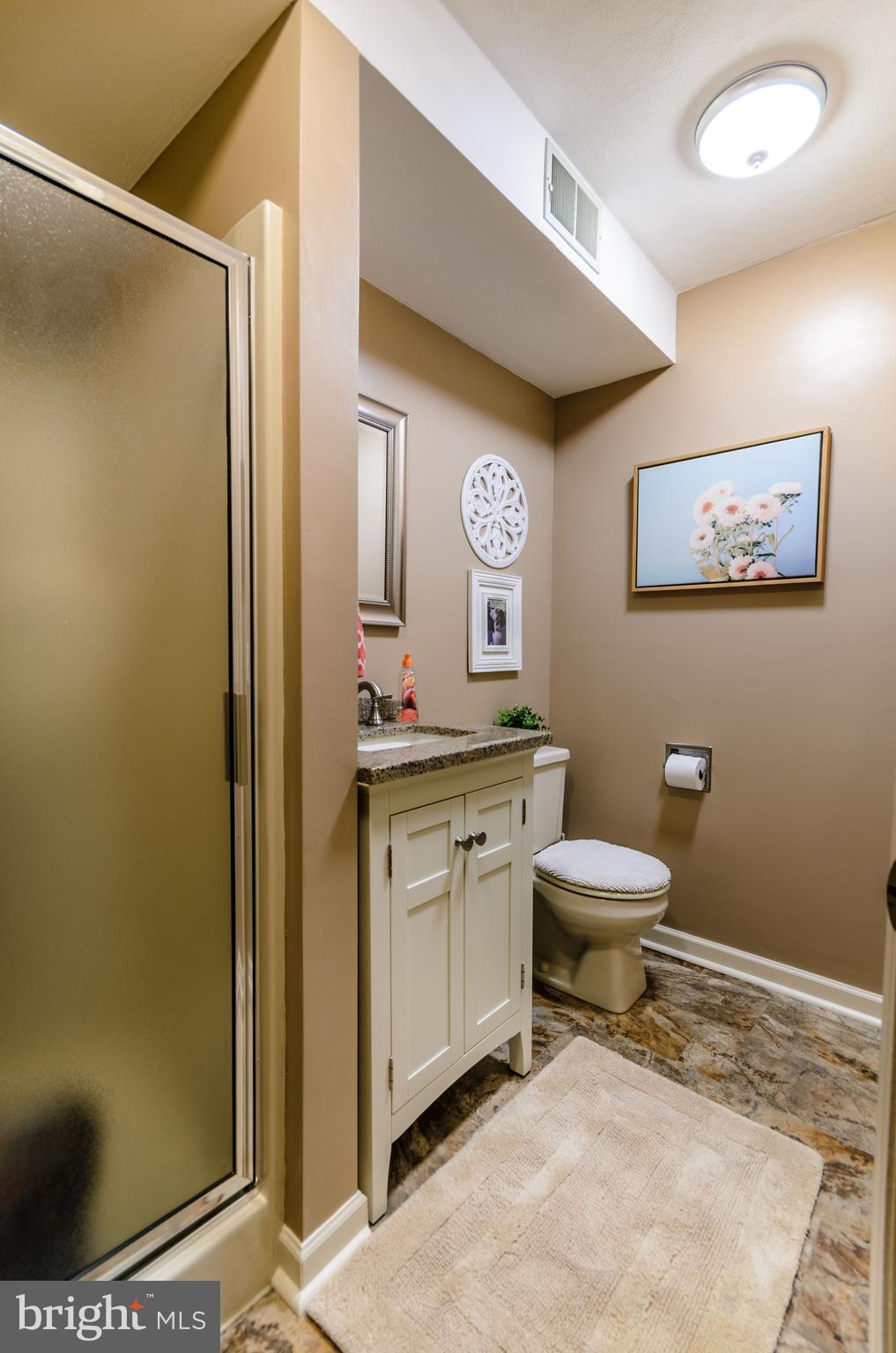WESTLYN CONDOS - Residential