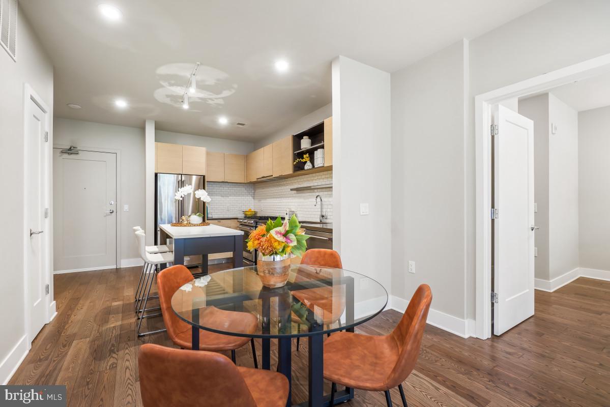 CROWN FARM - Residential