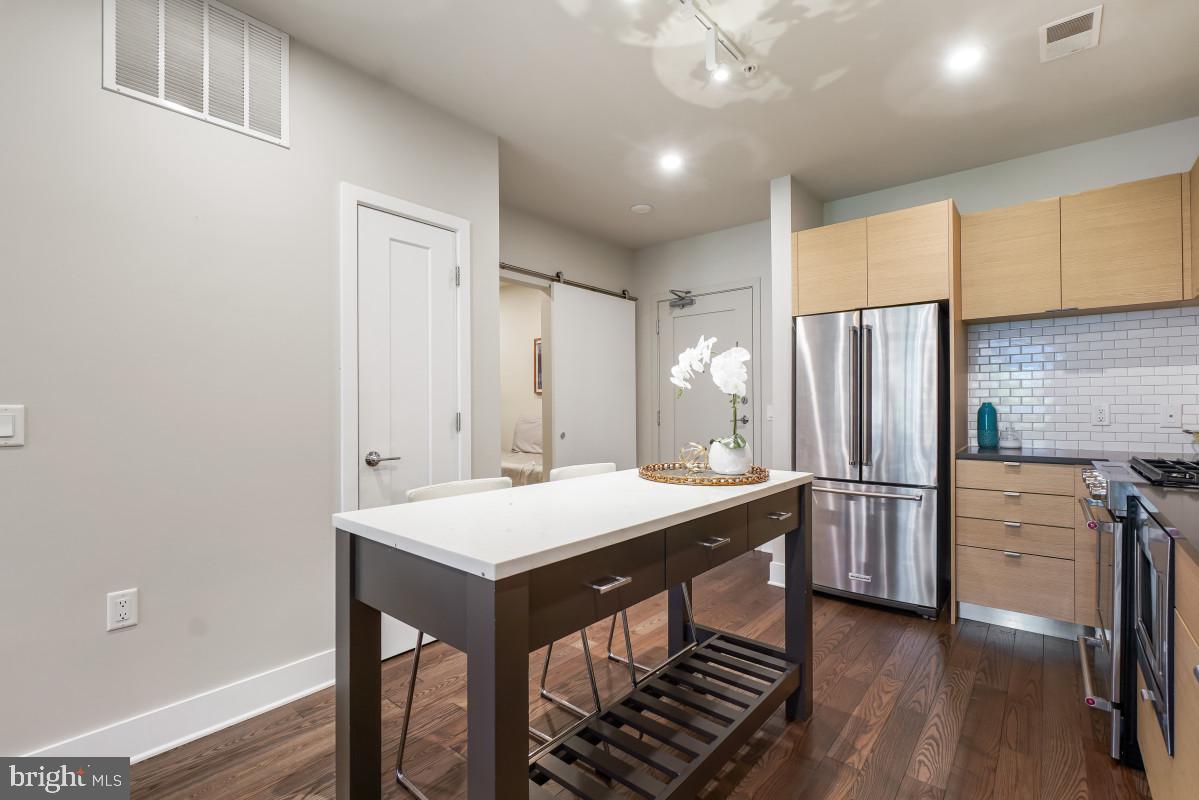 CROWN FARM - Residential