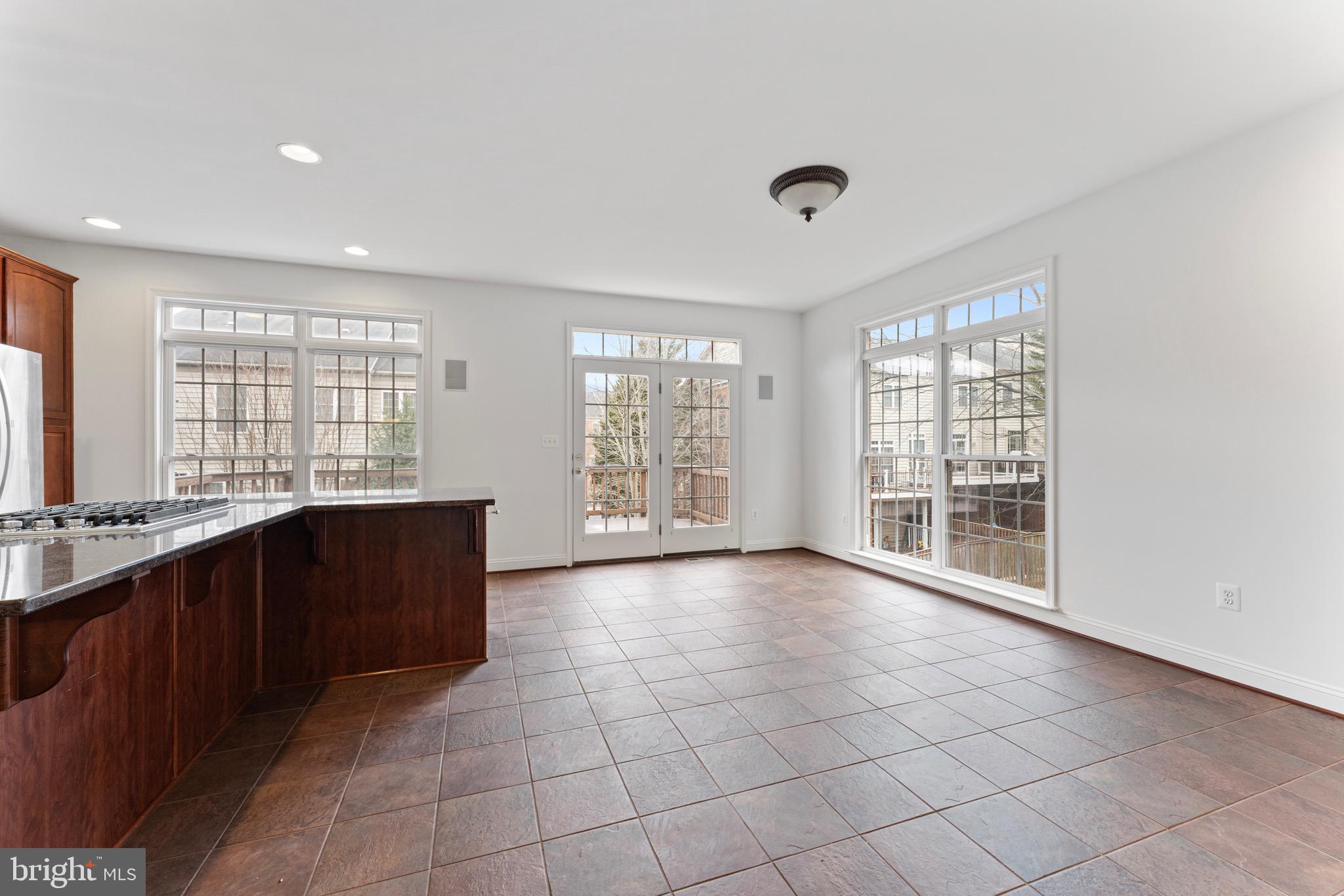 STONE CREEK CROSSING - Residential