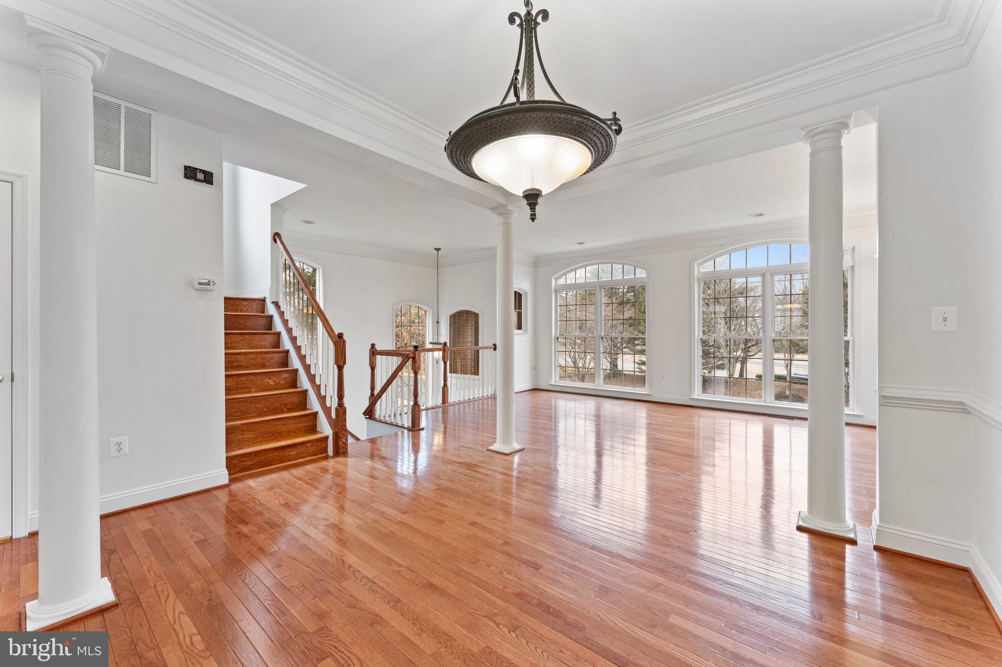 STONE CREEK CROSSING - Residential