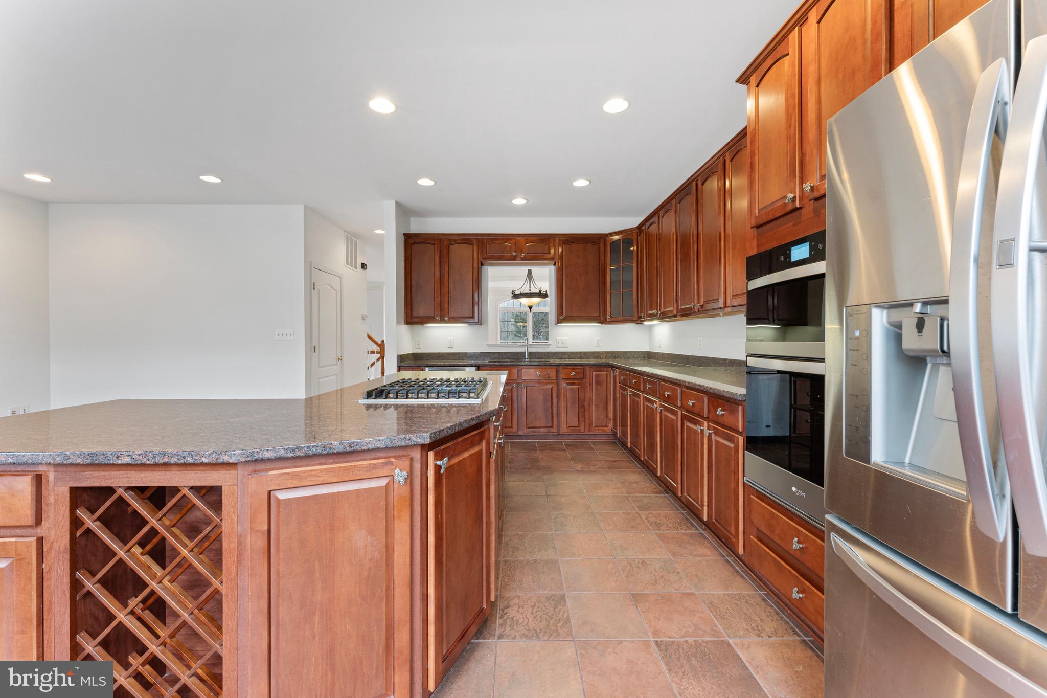 STONE CREEK CROSSING - Residential