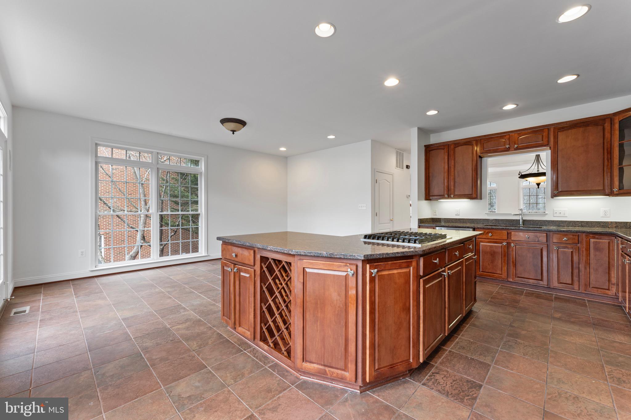 STONE CREEK CROSSING - Residential