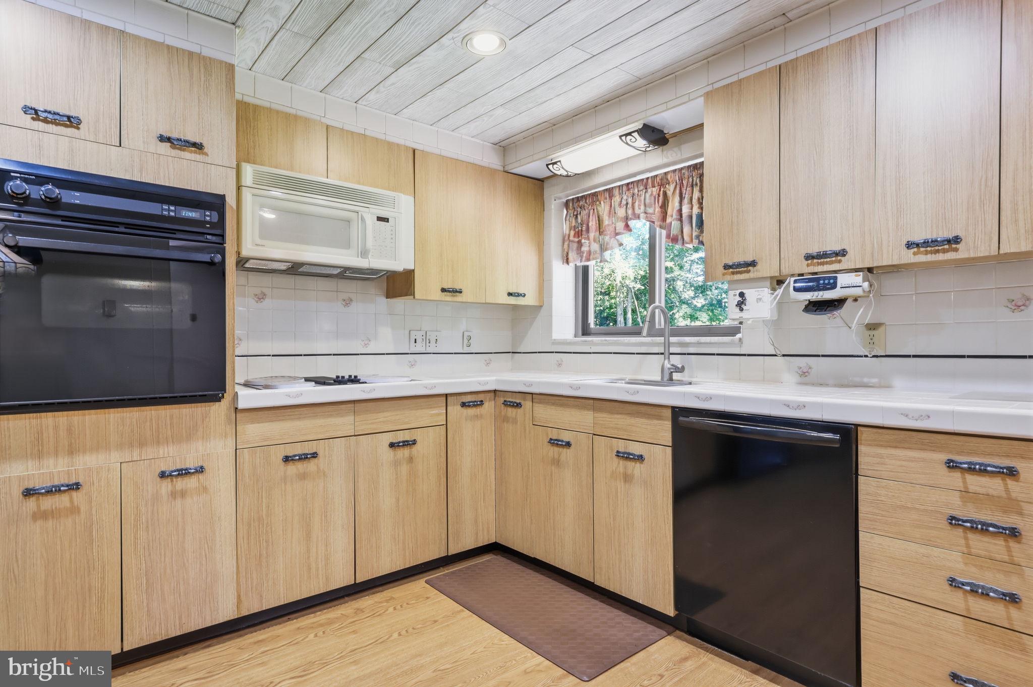 CASEY HIGHLANDS - Residential