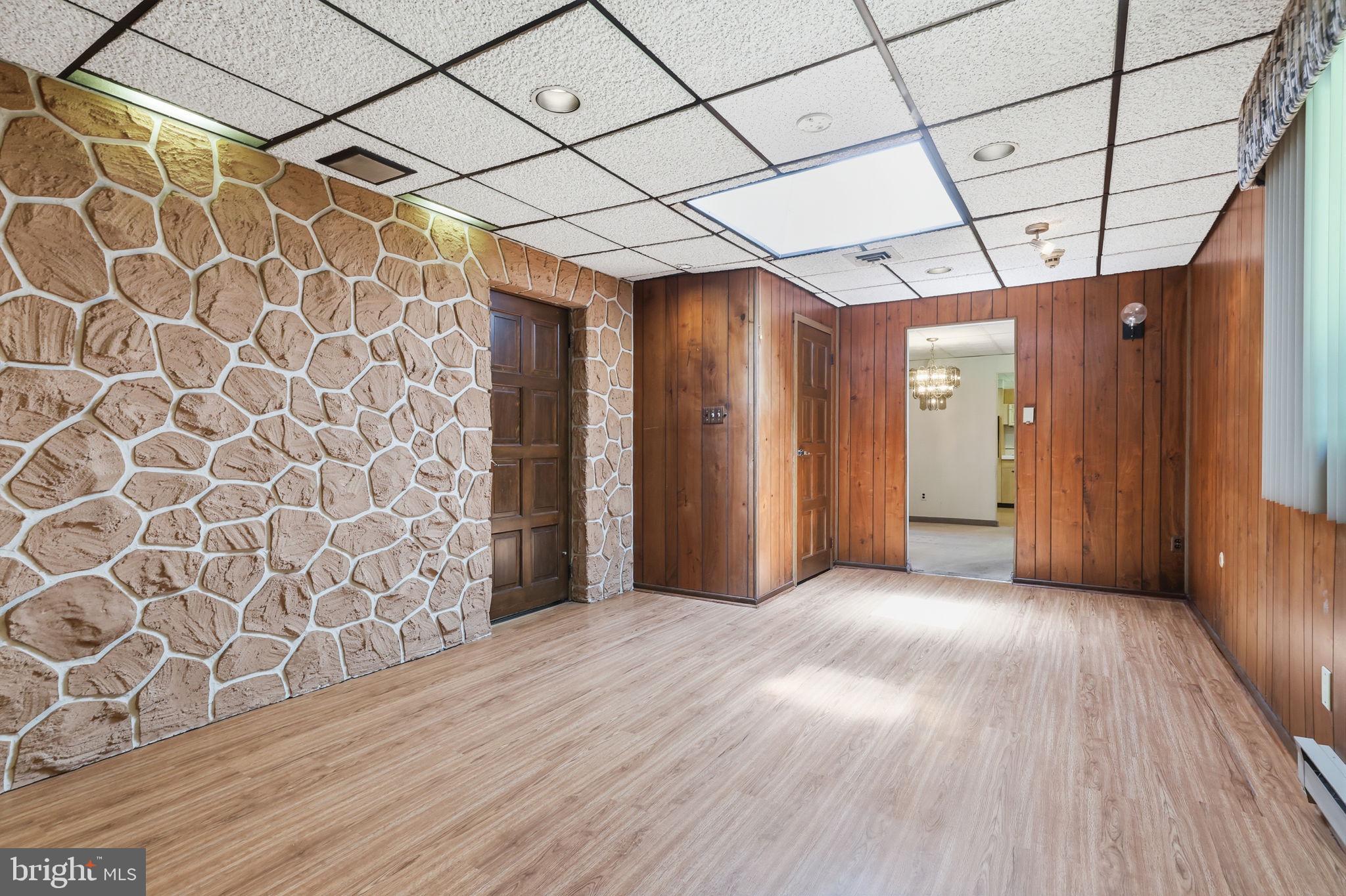 CASEY HIGHLANDS - Residential