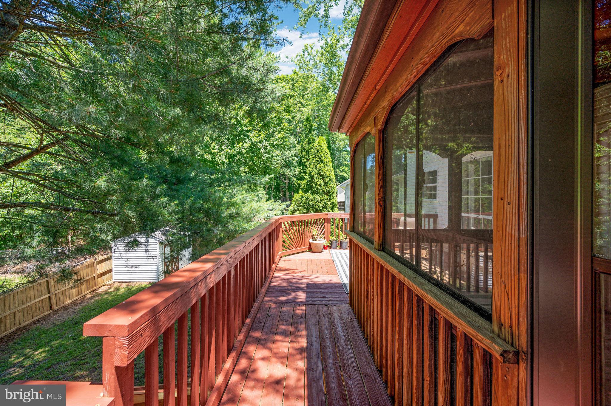 DEVON GREEN - Residential