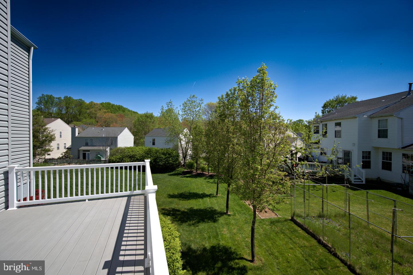 WILLIAMSBURG - Residential