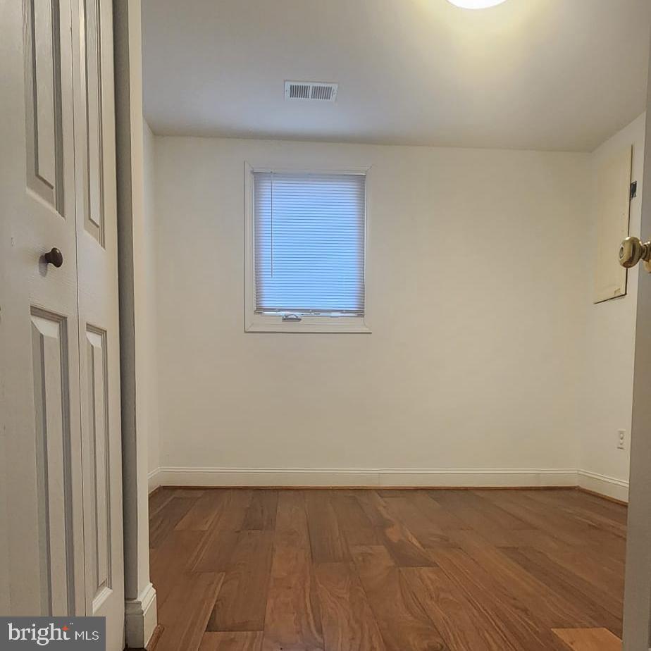 FAIRLAWN - Residential Lease