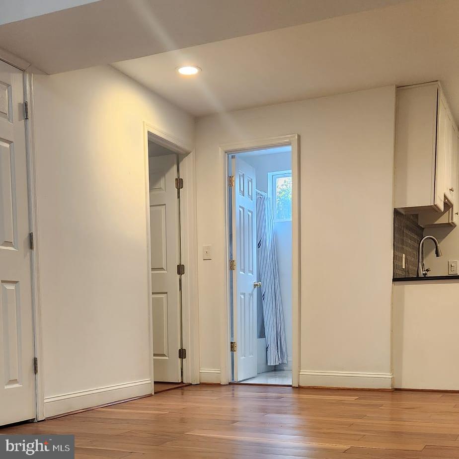 FAIRLAWN - Residential Lease