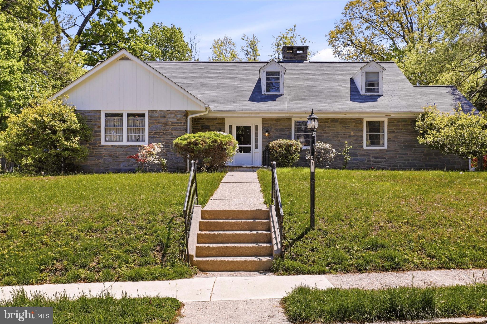 JENKINTOWN MANOR - Residential