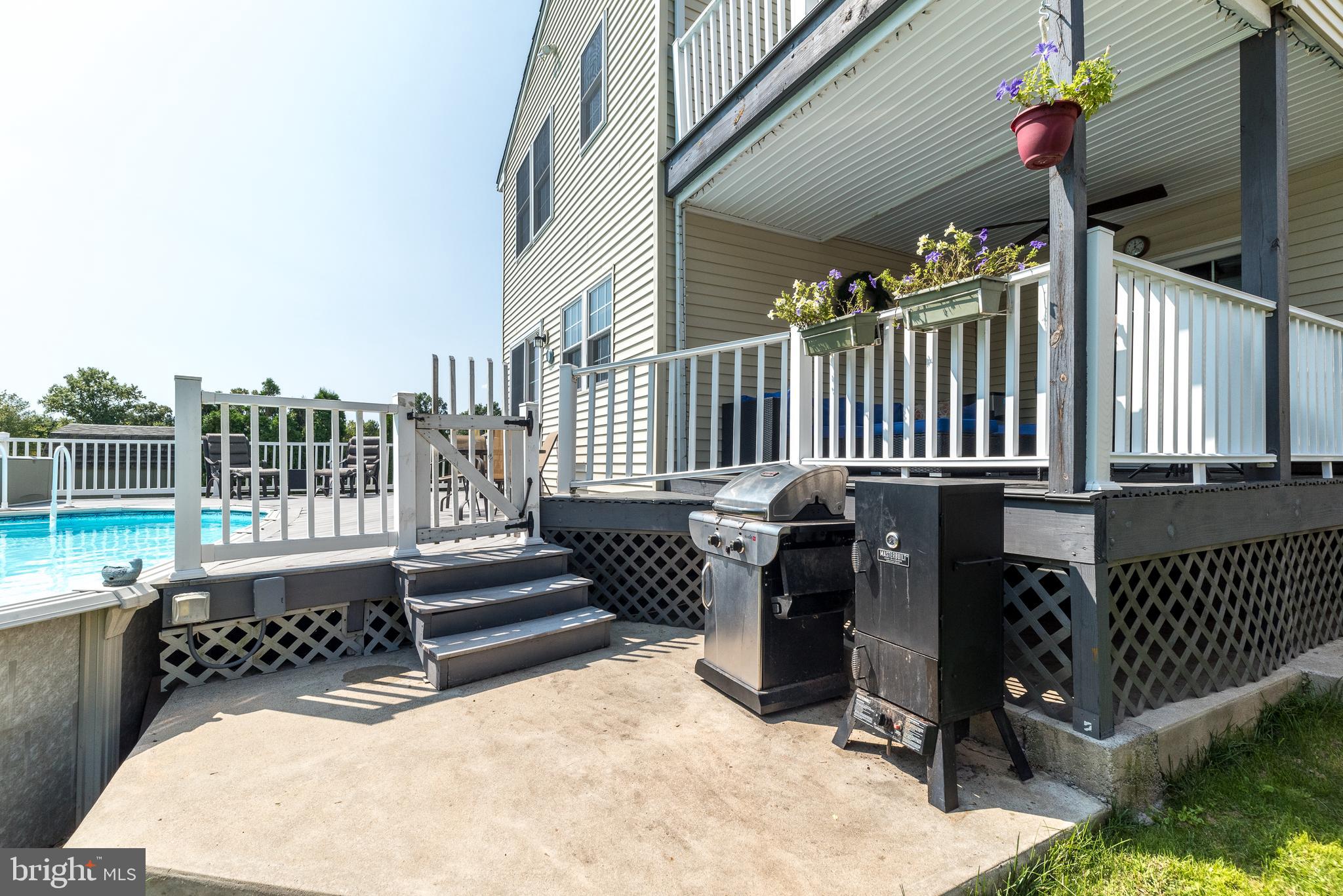 MILFORD GLEN - Residential