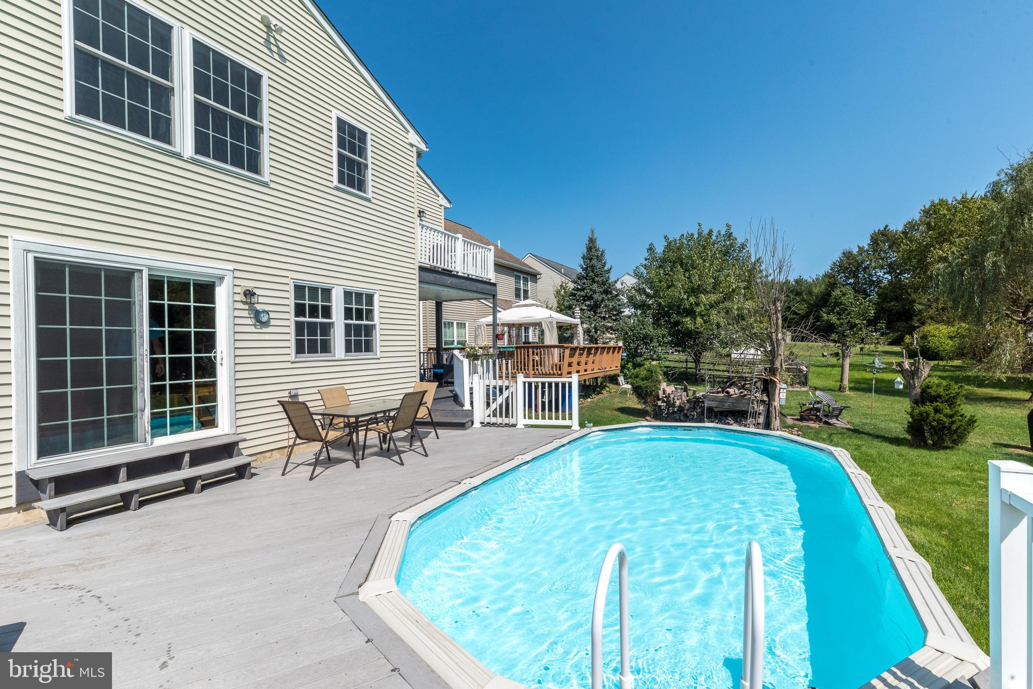 MILFORD GLEN - Residential