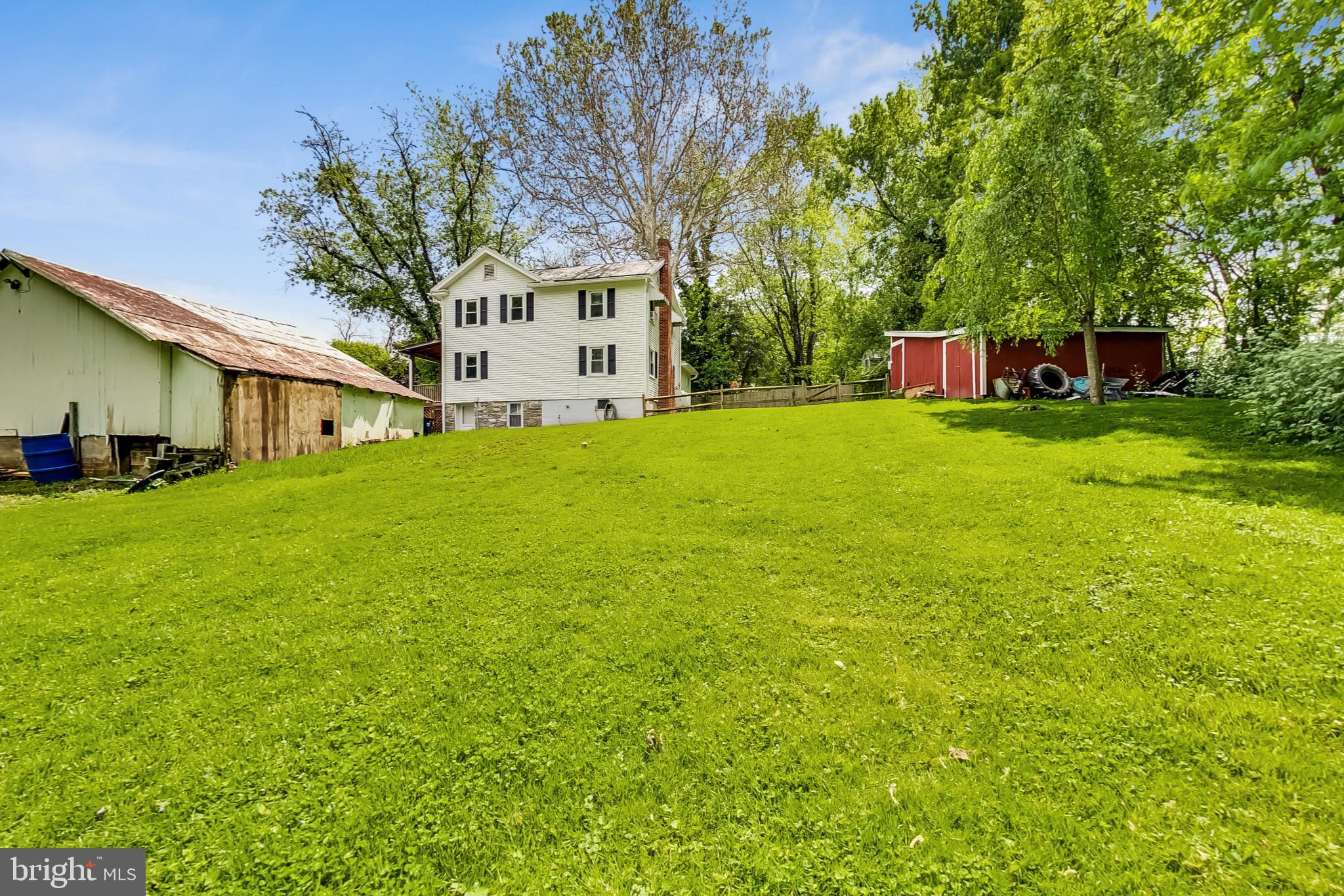 UNIONTOWN - Residential