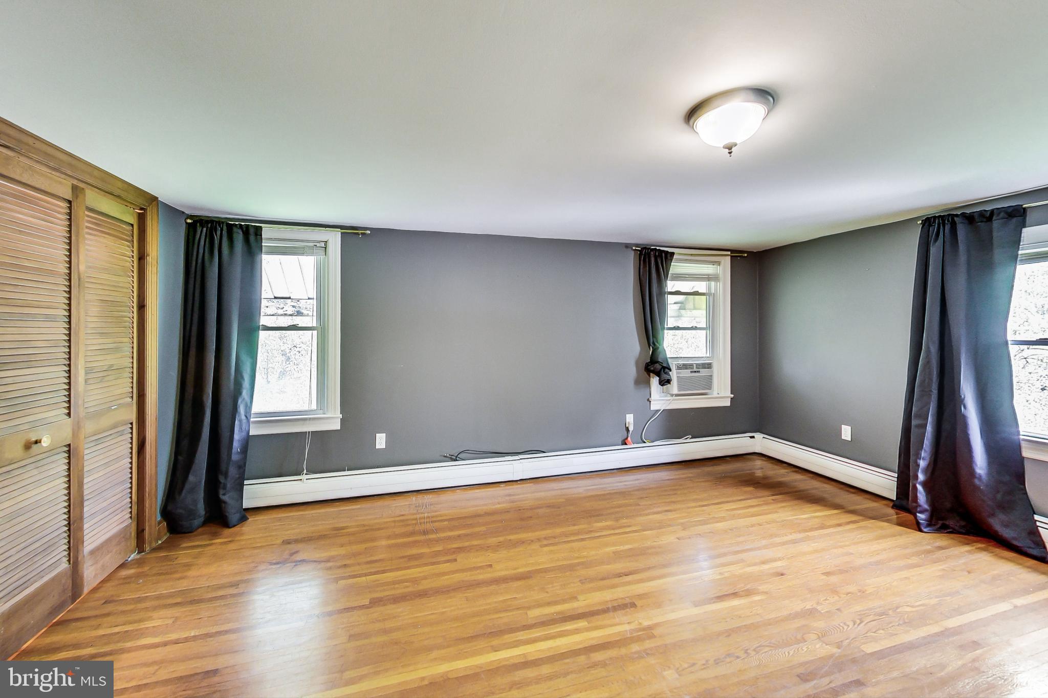 UNIONTOWN - Residential