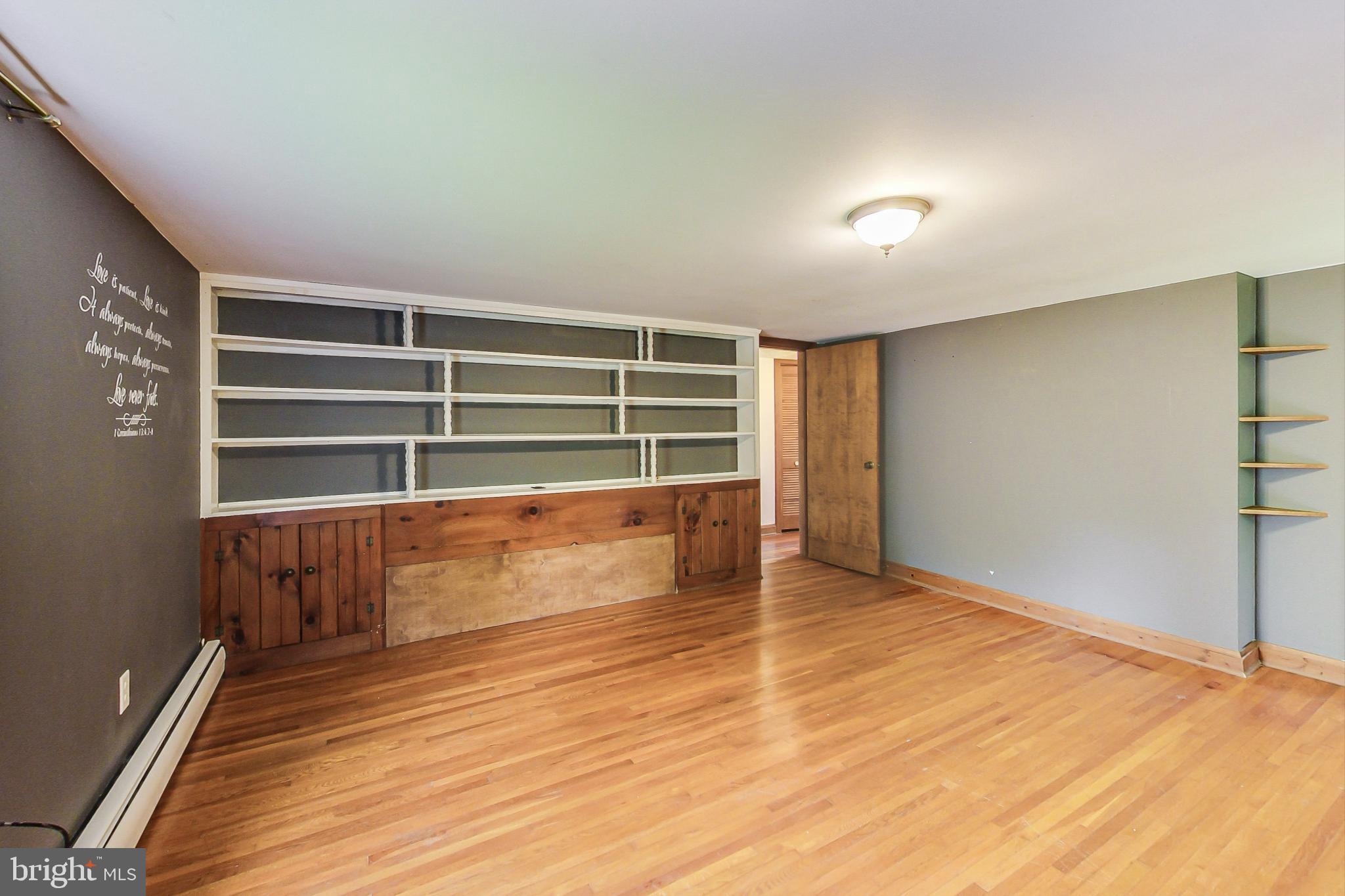 UNIONTOWN - Residential