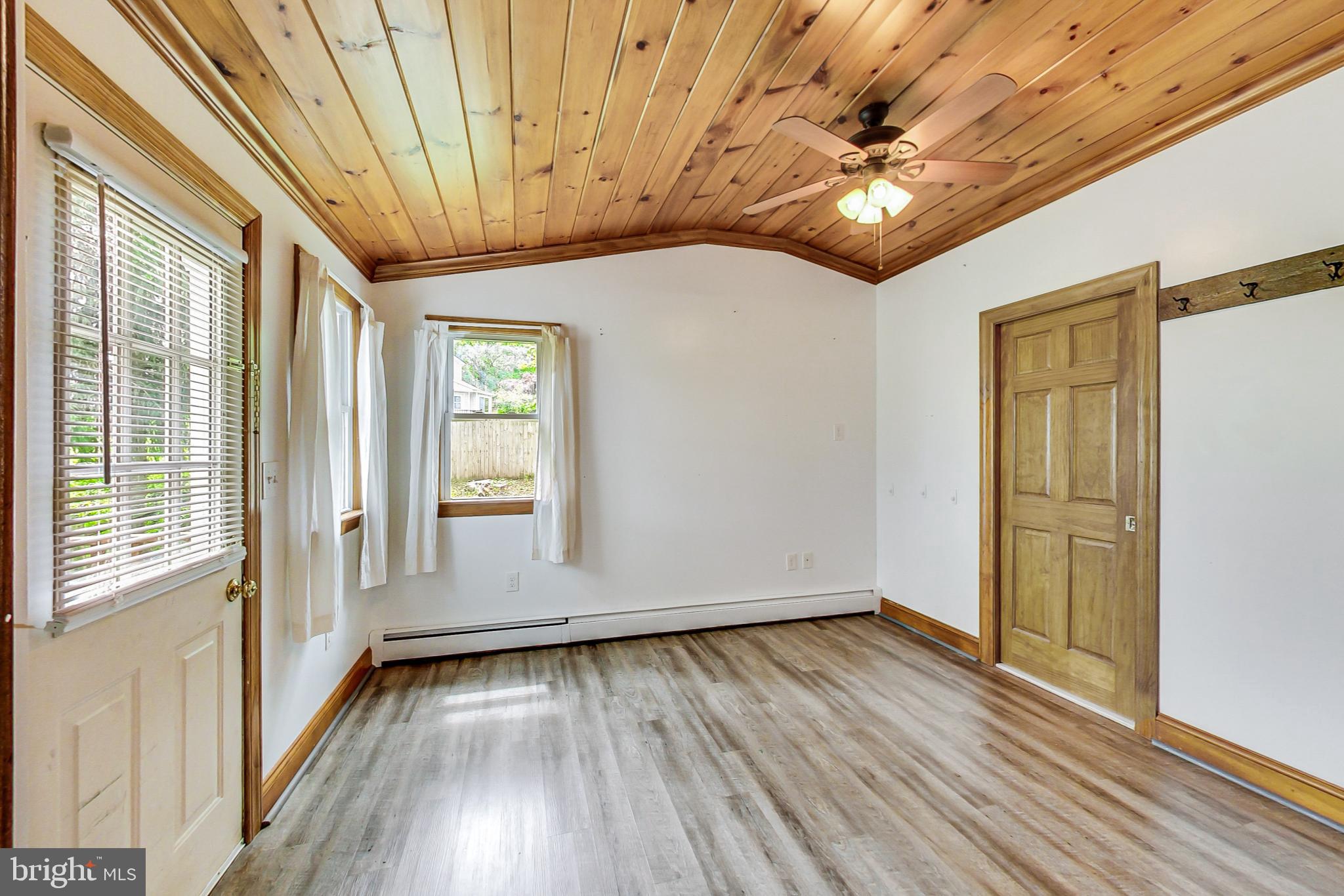 UNIONTOWN - Residential