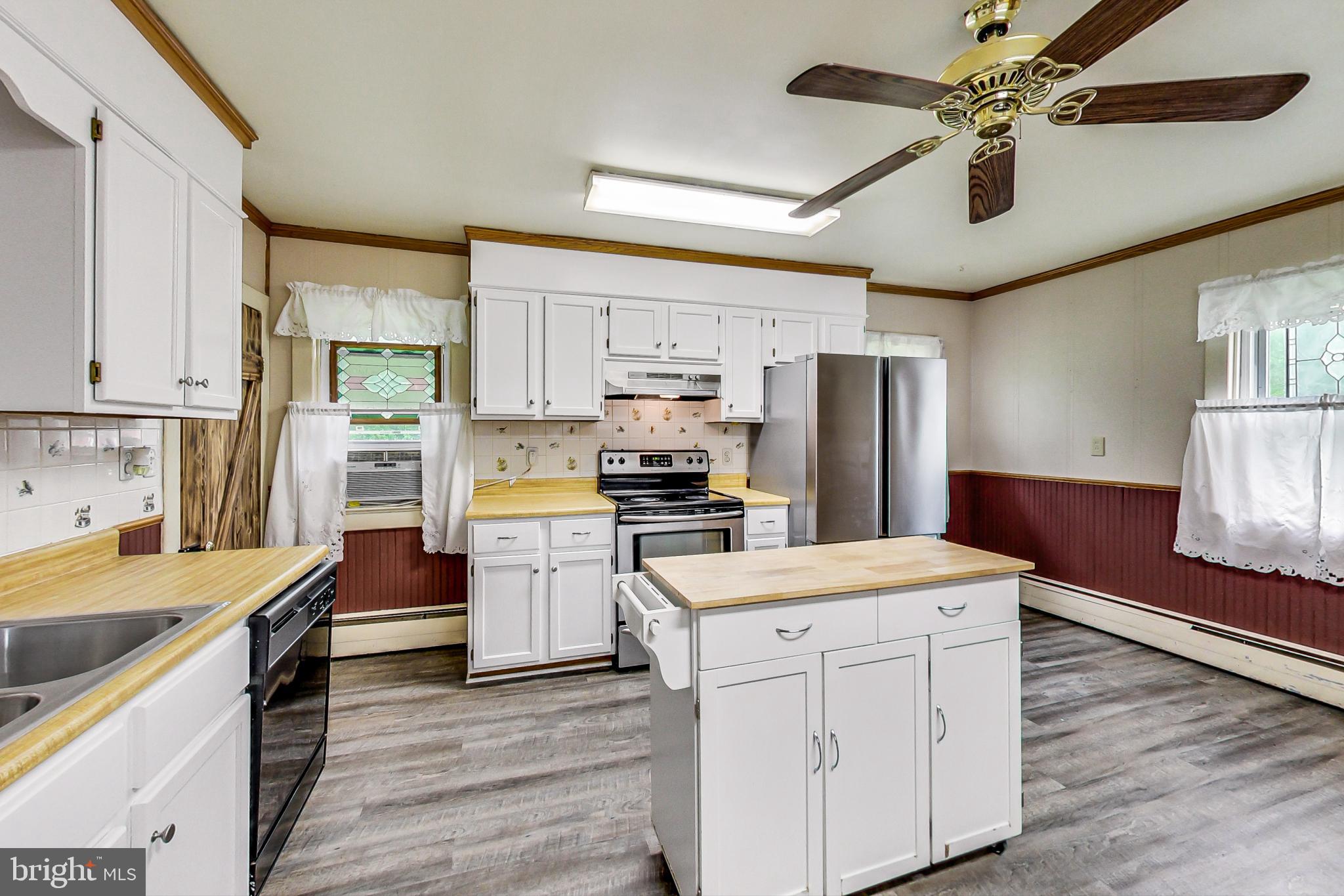 UNIONTOWN - Residential