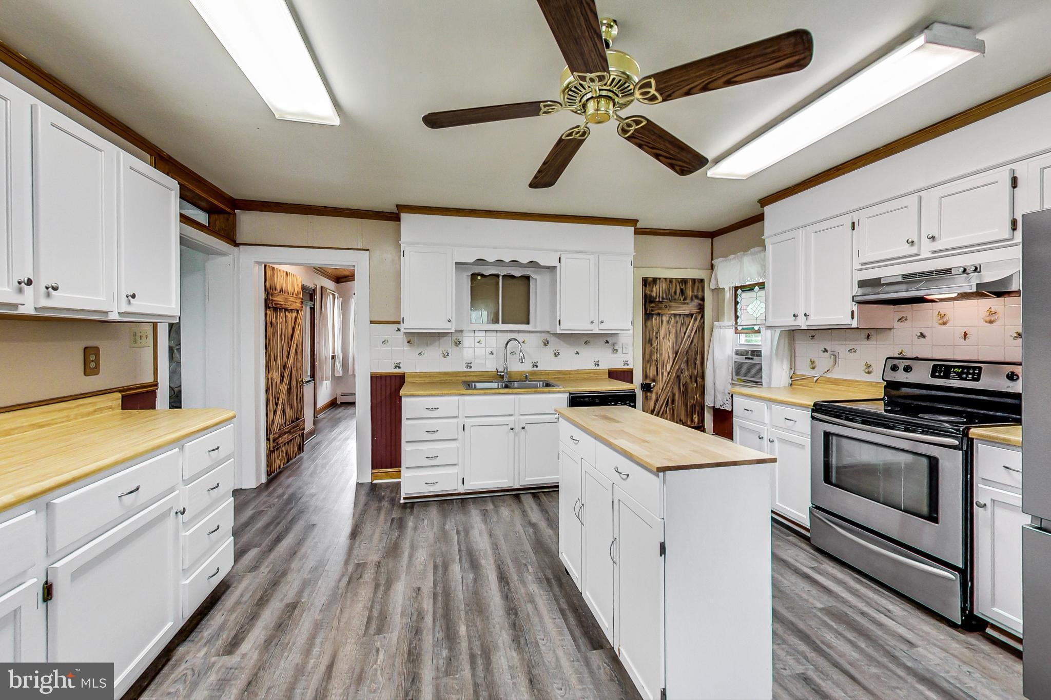 UNIONTOWN - Residential