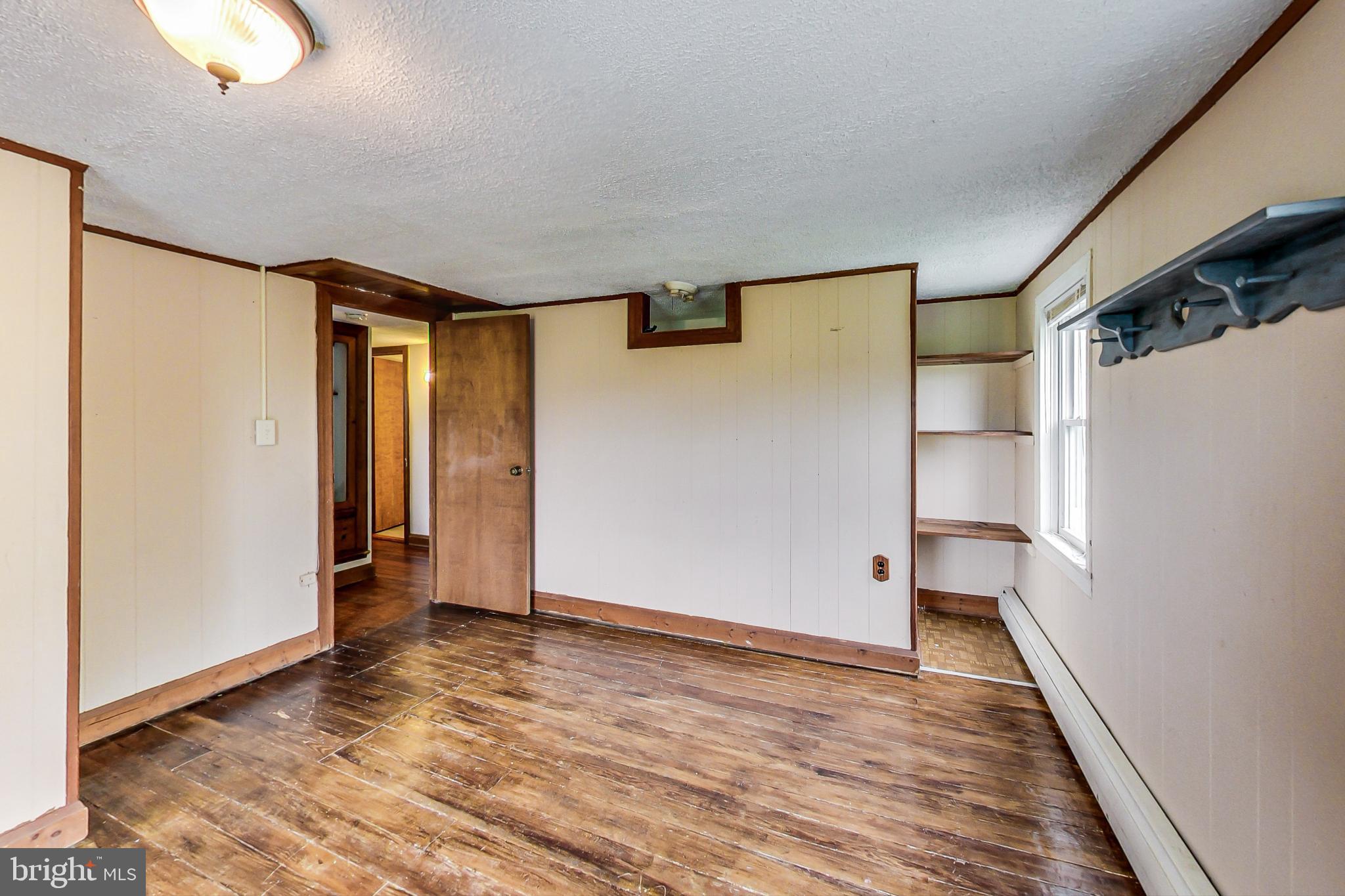 UNIONTOWN - Residential