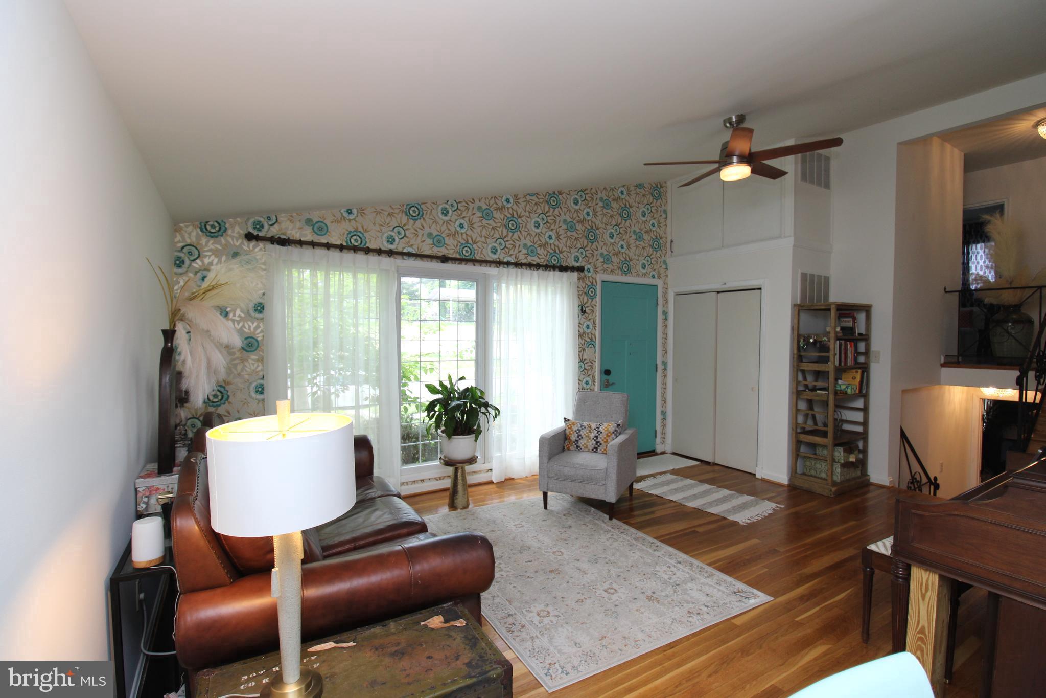 GREENWOOD KNOLLS - Residential