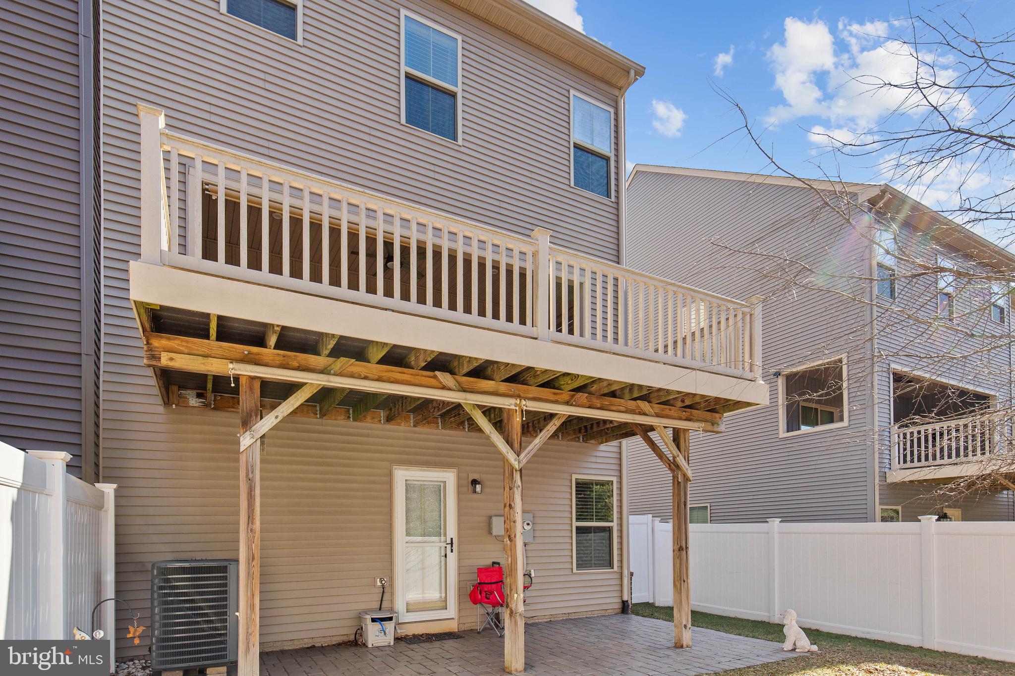 BRADLEY SQUARE - Residential