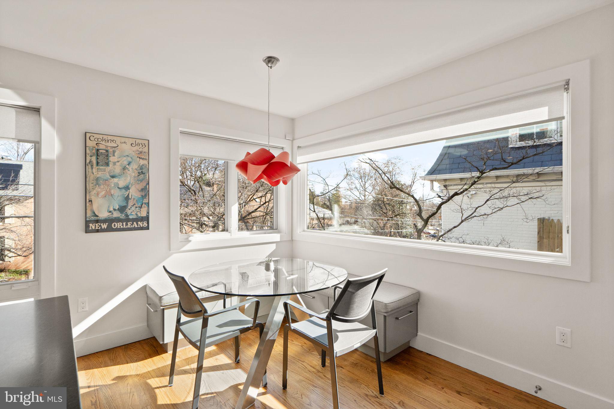 WOODLEY PARK - Residential
