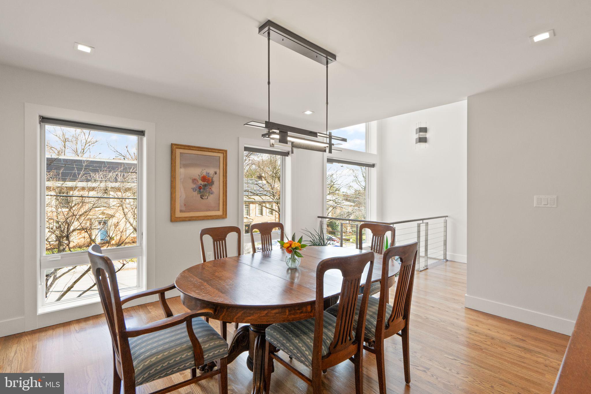 WOODLEY PARK - Residential