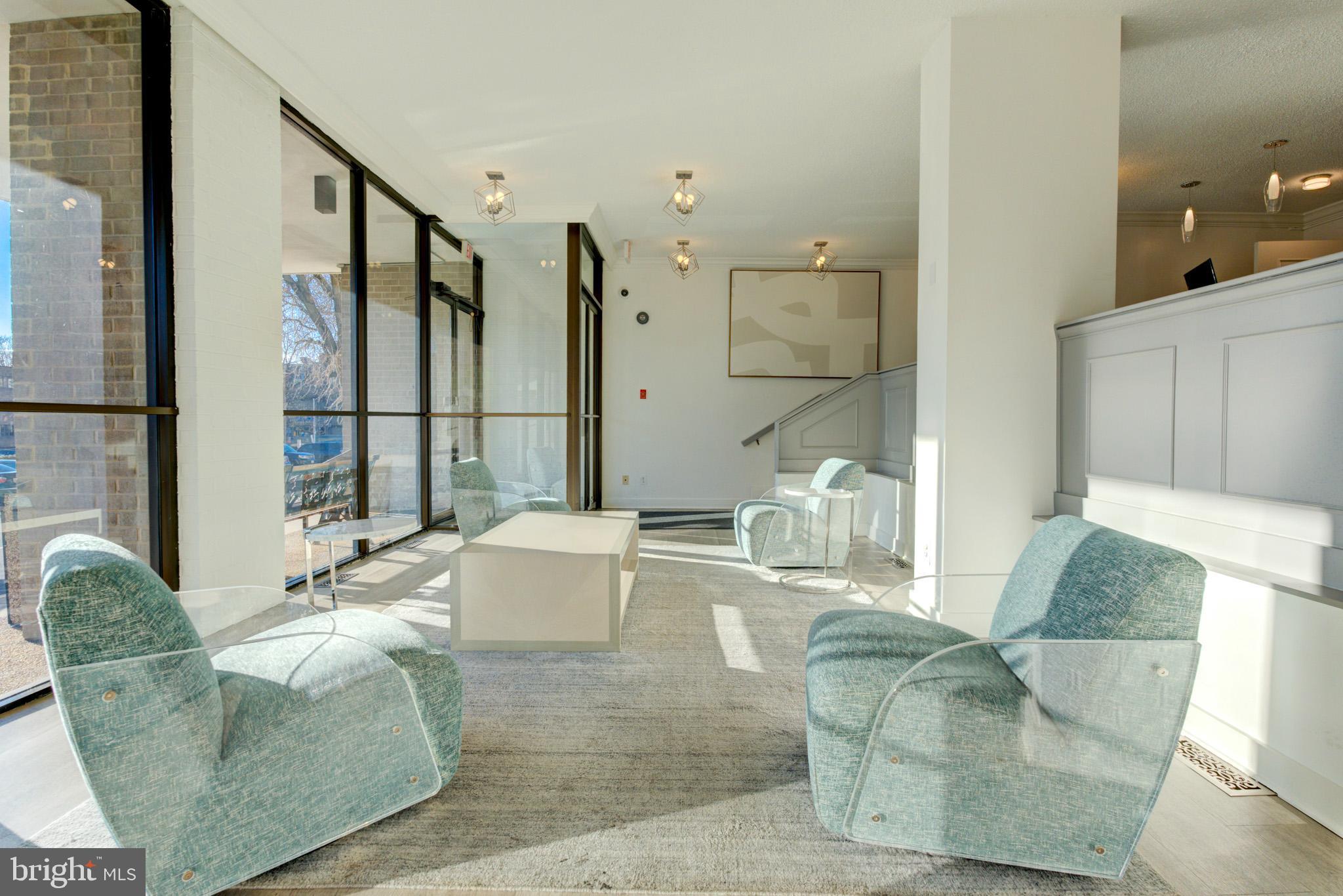 AMERICANA CENTRE - Residential