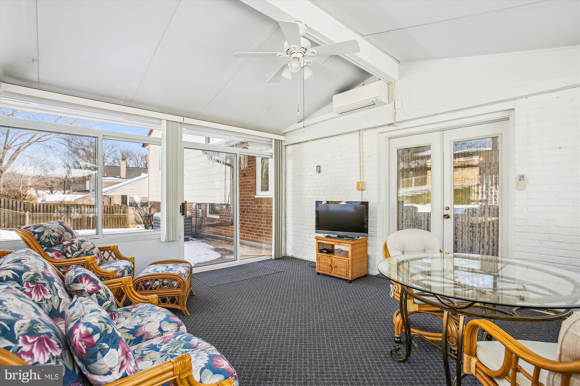 NORTH SPRINGFIELD - Residential