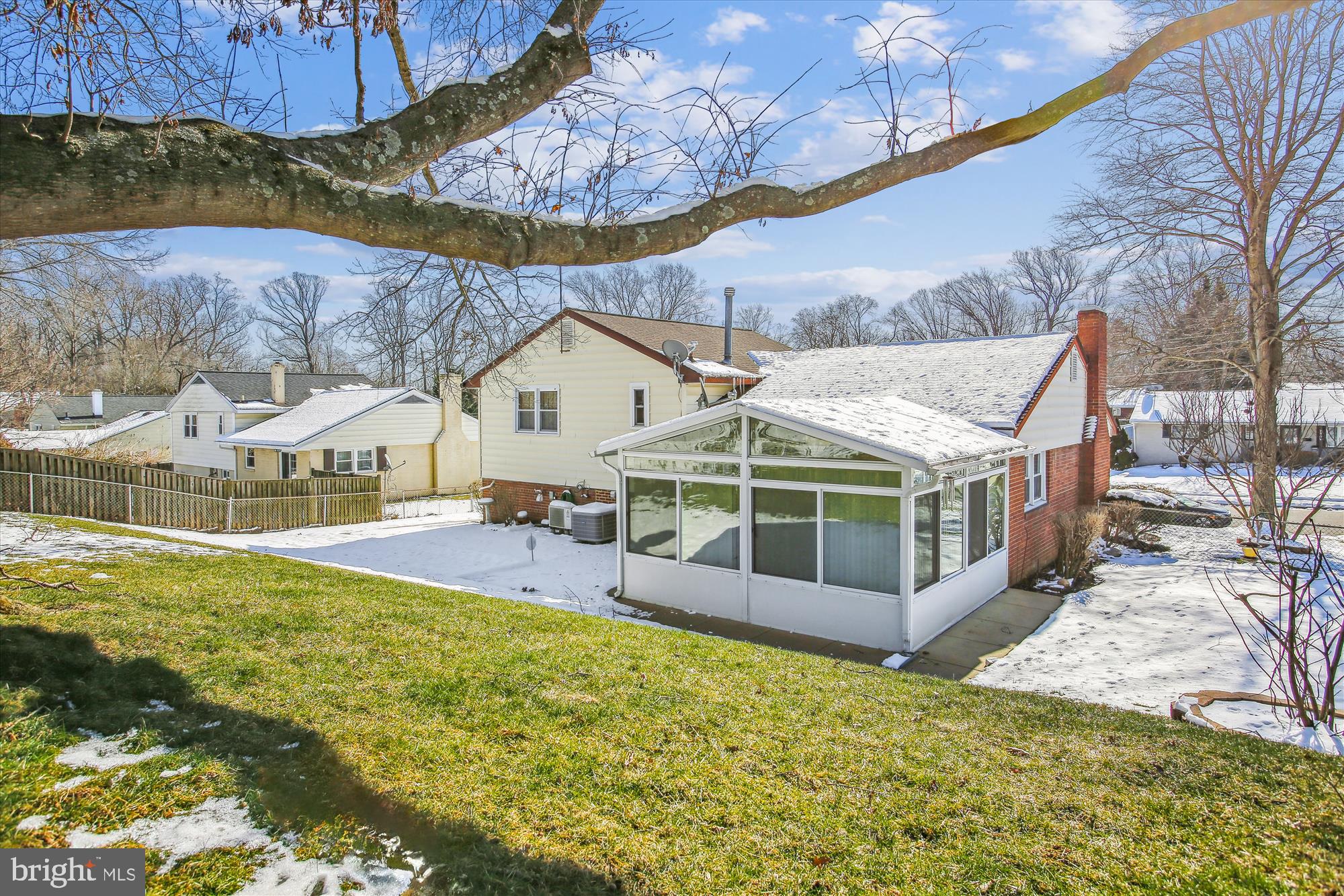 NORTH SPRINGFIELD - Residential