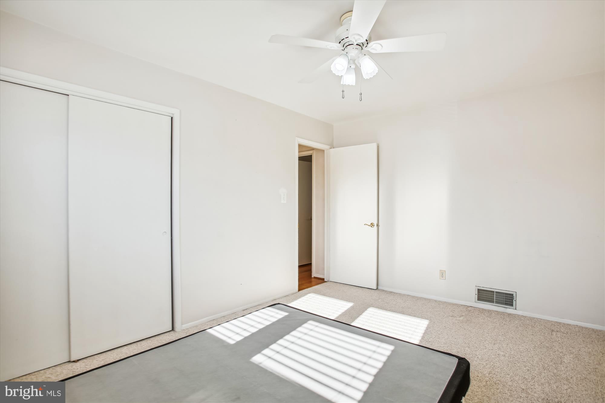 NORTH SPRINGFIELD - Residential