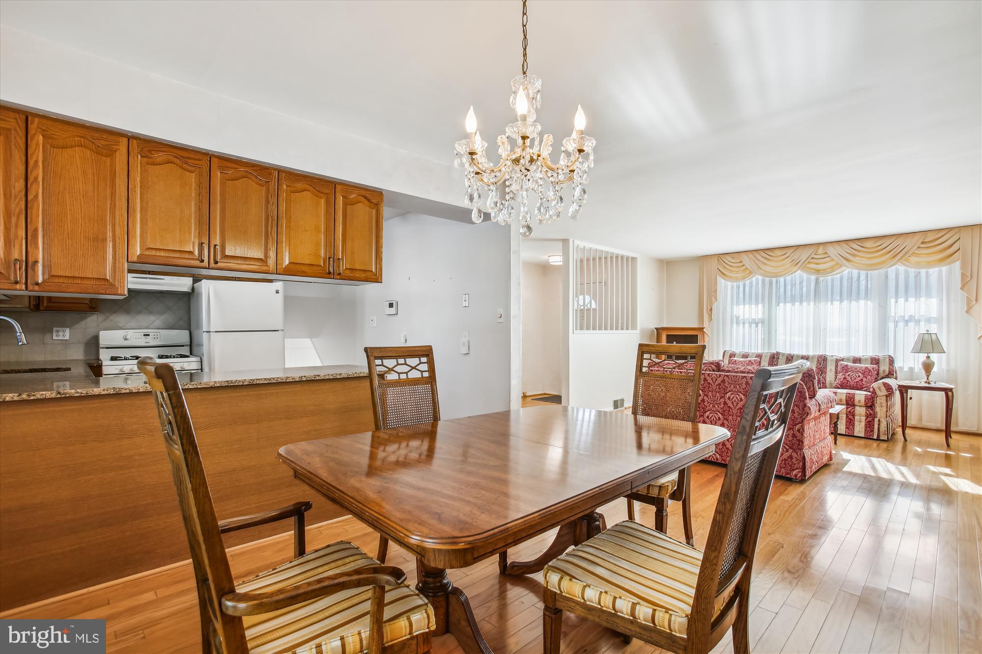 NORTH SPRINGFIELD - Residential